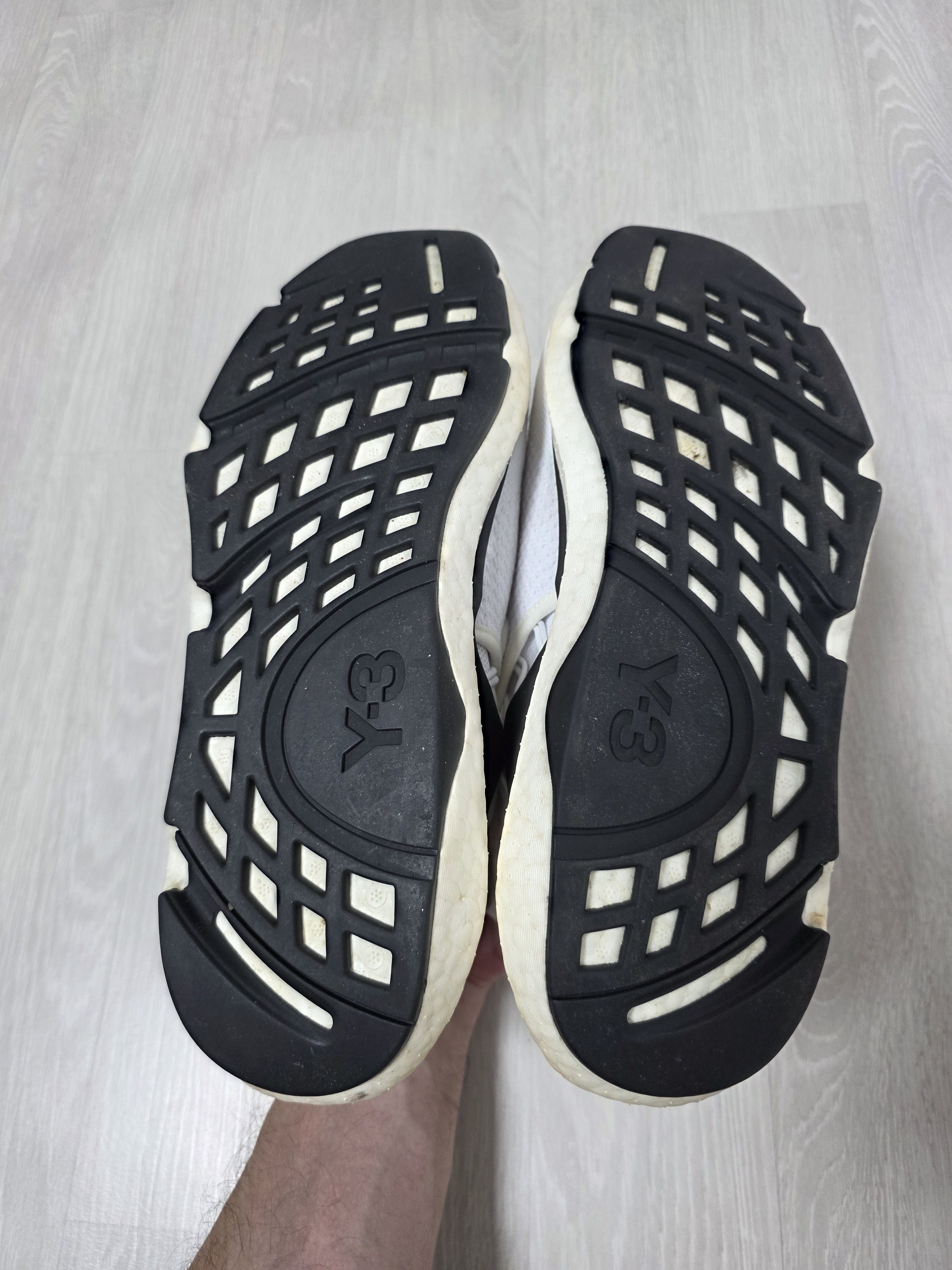 Y-3 ADIDAS Y-3 SAIKOU BOOST CORE WHITE Size US 9.5 / EU 42-43 - 5 Thumbnail