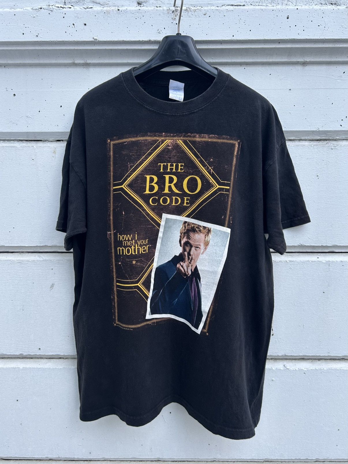 Vintage Rare Y2K How i Met your Mother Shirt 2011 Size US XL / EU 56 / 4 - 1 Thumbnail