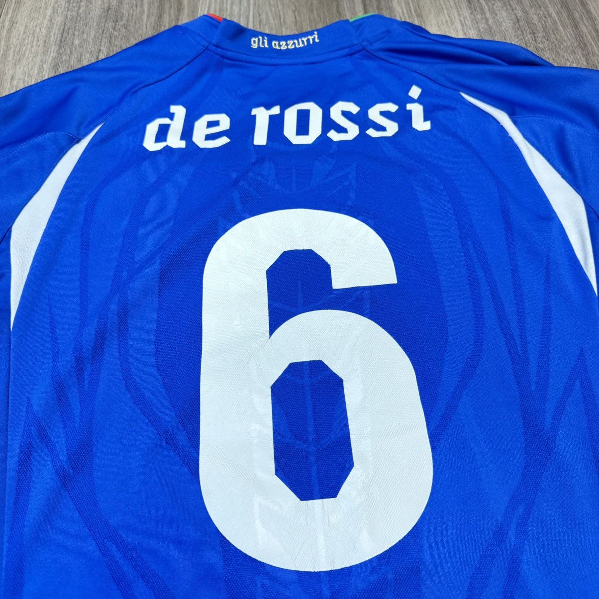 Puma Italy 10/12 home shirt #6 De Rossi Size US L / EU 52-54 / 3 - 5 Thumbnail