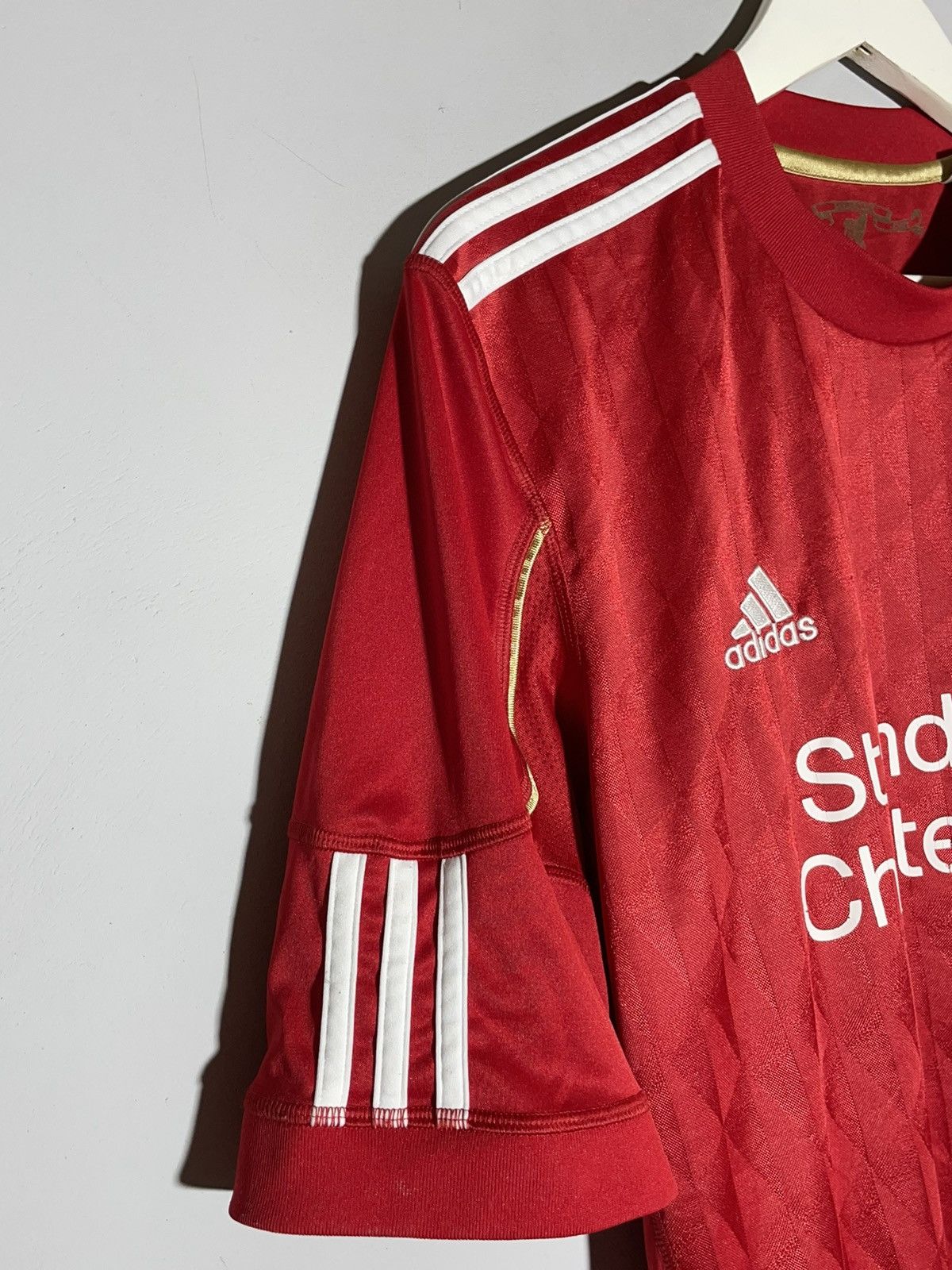 Adidas × Vintage Liverpool FC Adidas 2011/12 Home Y2k Football Shirt Size US M / EU 48-50 / 2 - 3 Thumbnail