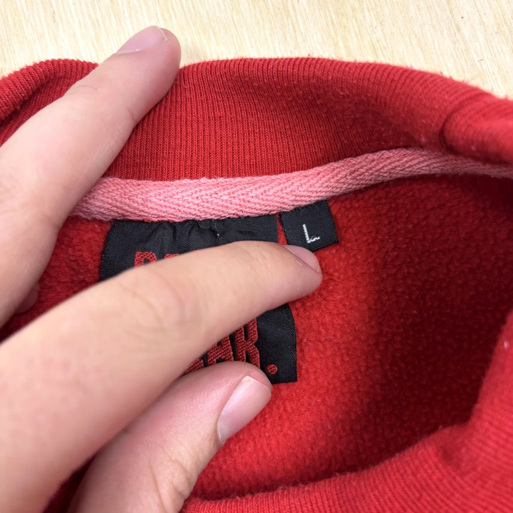 Vintage Basic Wear Sweatshirt Women's L Red Fleece Crewneck Pullover Embroidered Logo MS Heidelberg Vintage? Size L / US 10 / IT 46 - 4 Thumbnail