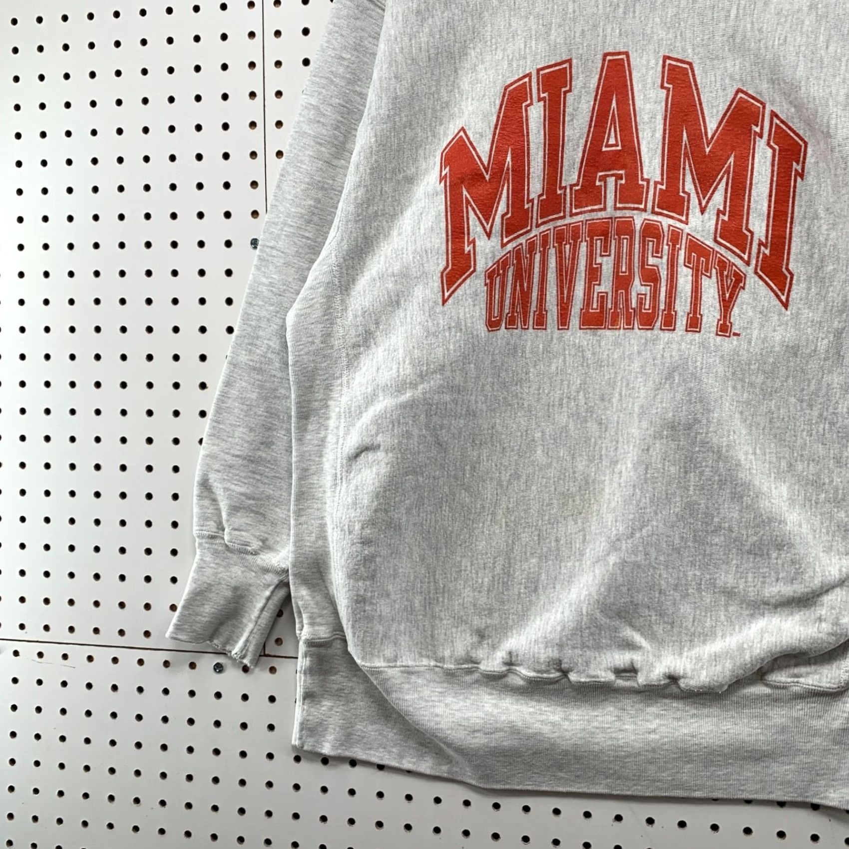 Champion VINTAGE Champion Shirt Mens XL Gray 90s Miami University Sweatshirt Reverse Weave 5x28 Size US XL / EU 56 / 4 - 5 Thumbnail