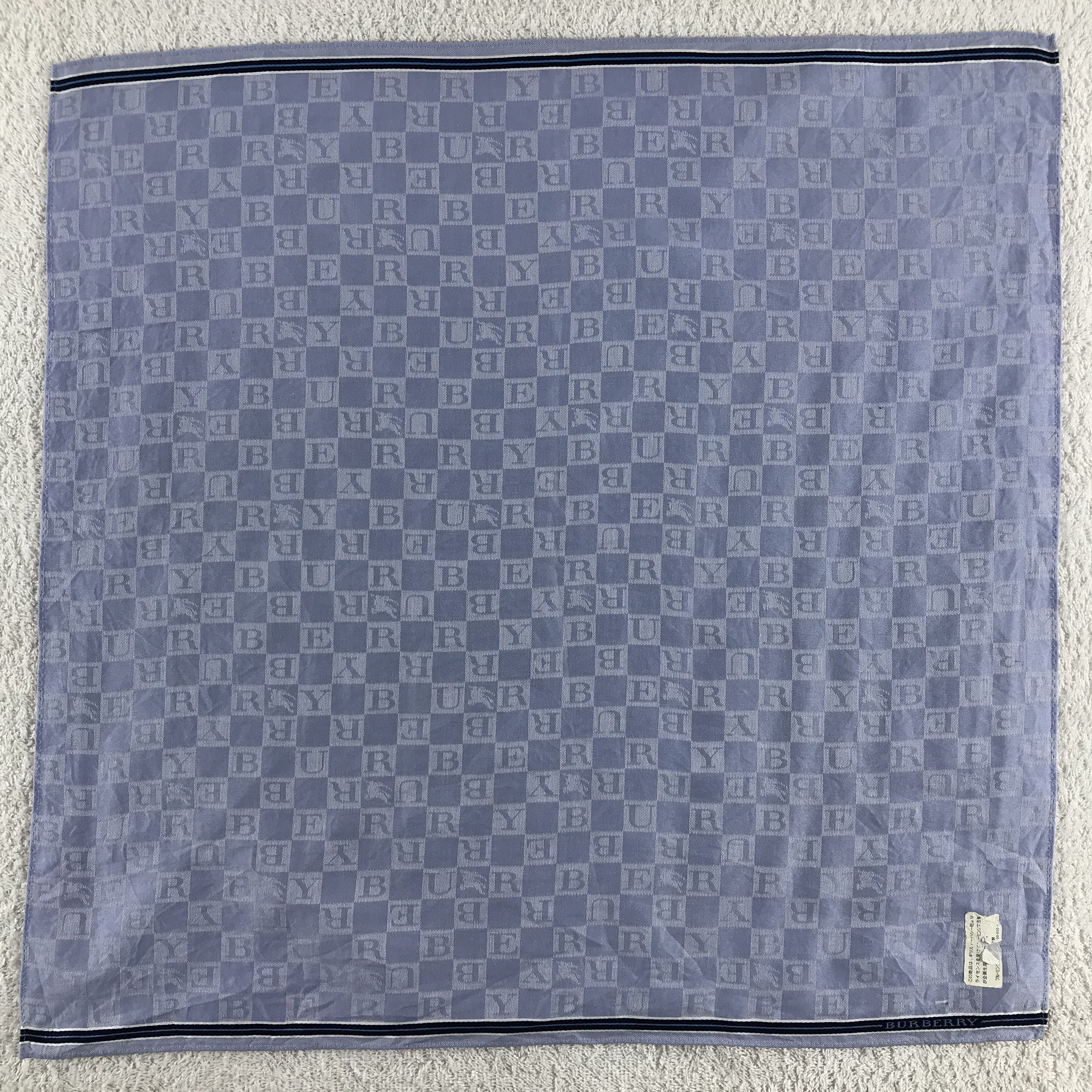 Burberry × Vintage Burberry Bandana / Handkerchief / Neckerchief - S244 Size ONE SIZE - 1 Thumbnail