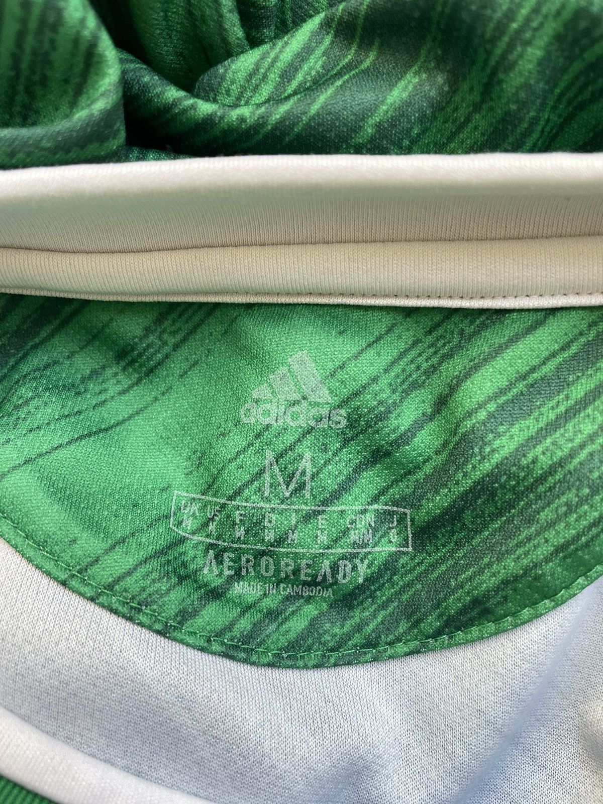 Adidas Northern Ireland Home football shirt 2020/2021 Jersey Adidas Size US M / EU 48-50 / 2 - 8 Thumbnail