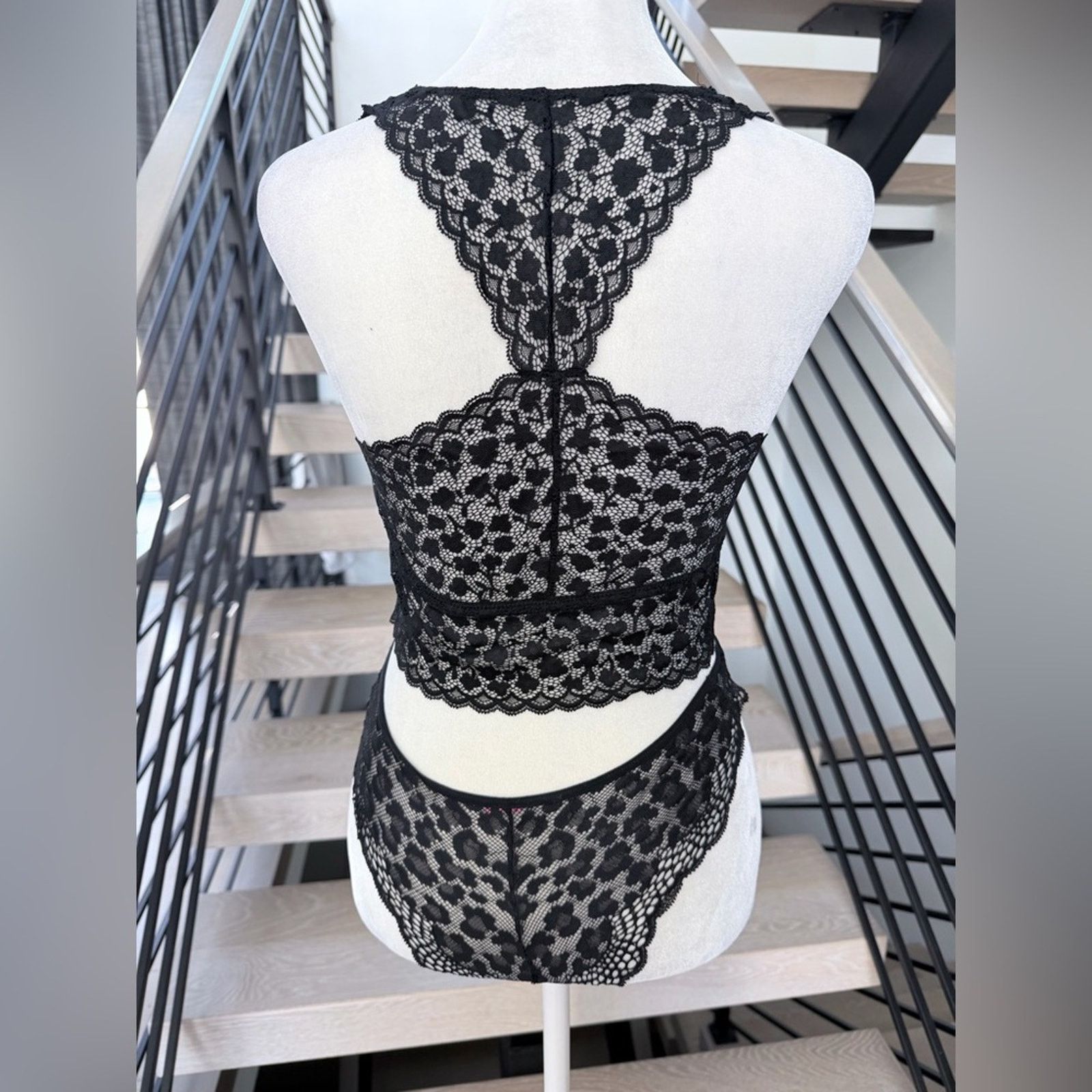 Other Black Lace Bralette & Panty Set Bra size M panties size S Size ONE SIZE - 3 Thumbnail