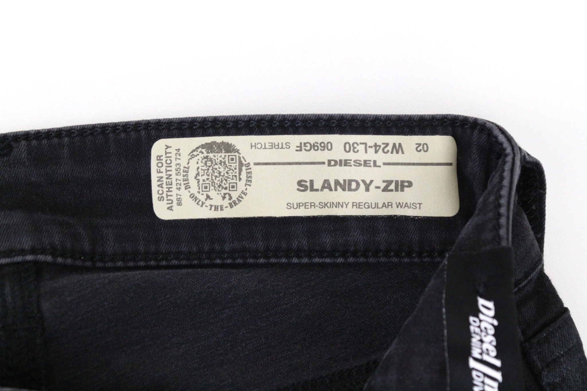 Diesel SLANDY-ZIP 069GF W24/L30 Grey Coated Jeans 70944 Size 24" / US 00 / IT 34 - 6 Thumbnail