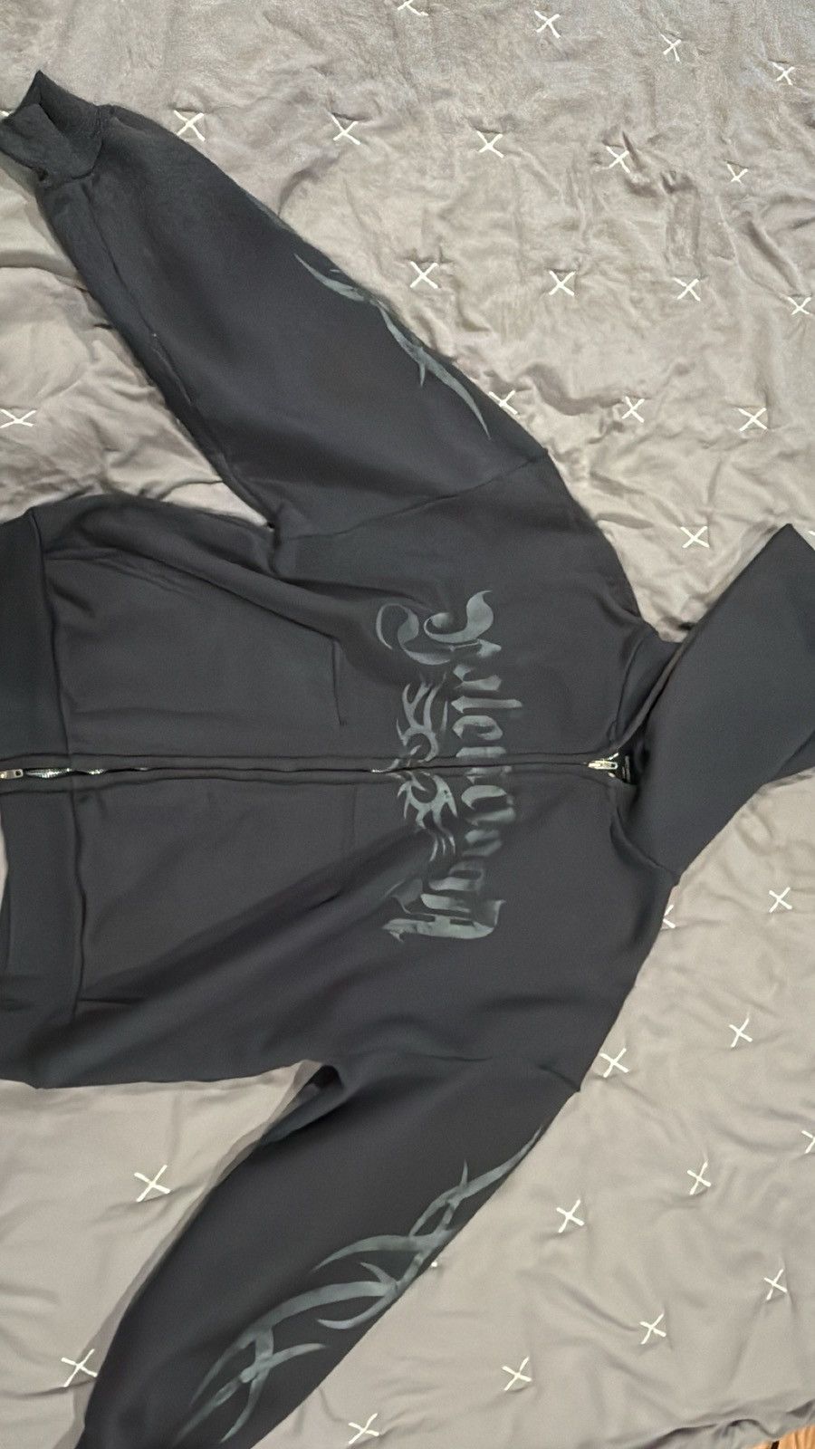 Balenciaga 2024 Balenciaga Tacky Zip Up Size US S / EU 44-46 / 1 - 1 Thumbnail