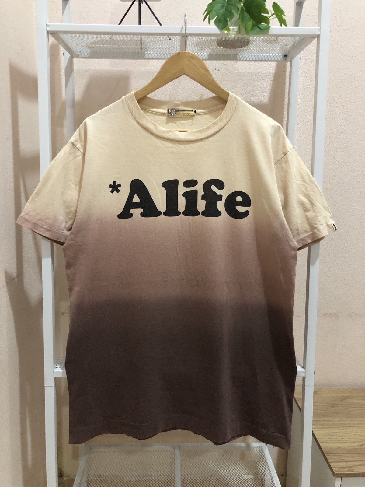 Bape OG Vintage 2000 A Bathing Ape x Alife Gradient Tshirts Size US L / EU 52-54 / 3 - 1 Thumbnail