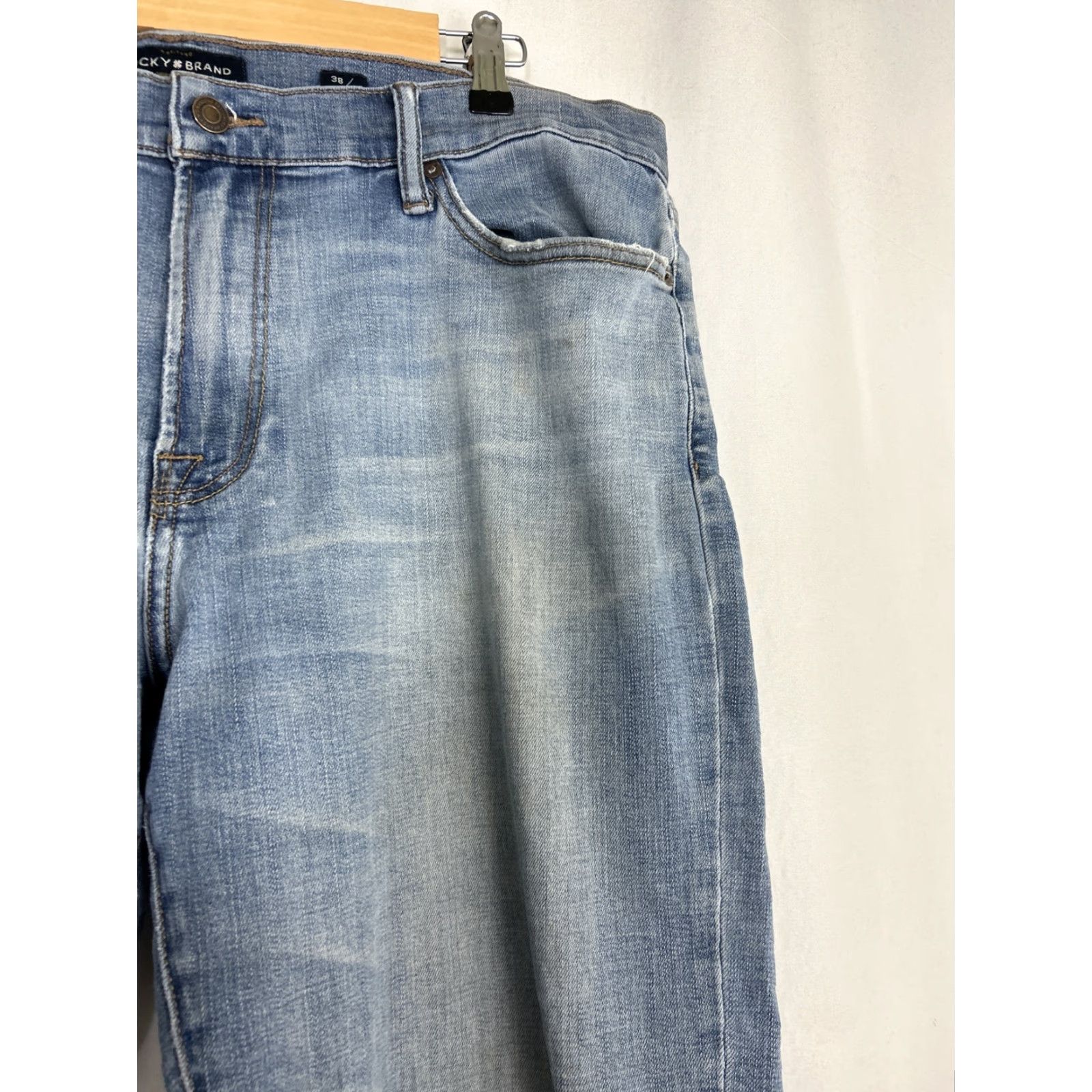 Lucky Brand Lucky Brand 363 Straight Jeans Mens 38x30 Light Wash Blue Stains Regular Inseam 30 Size US 38 / EU 54 - 7 Thumbnail
