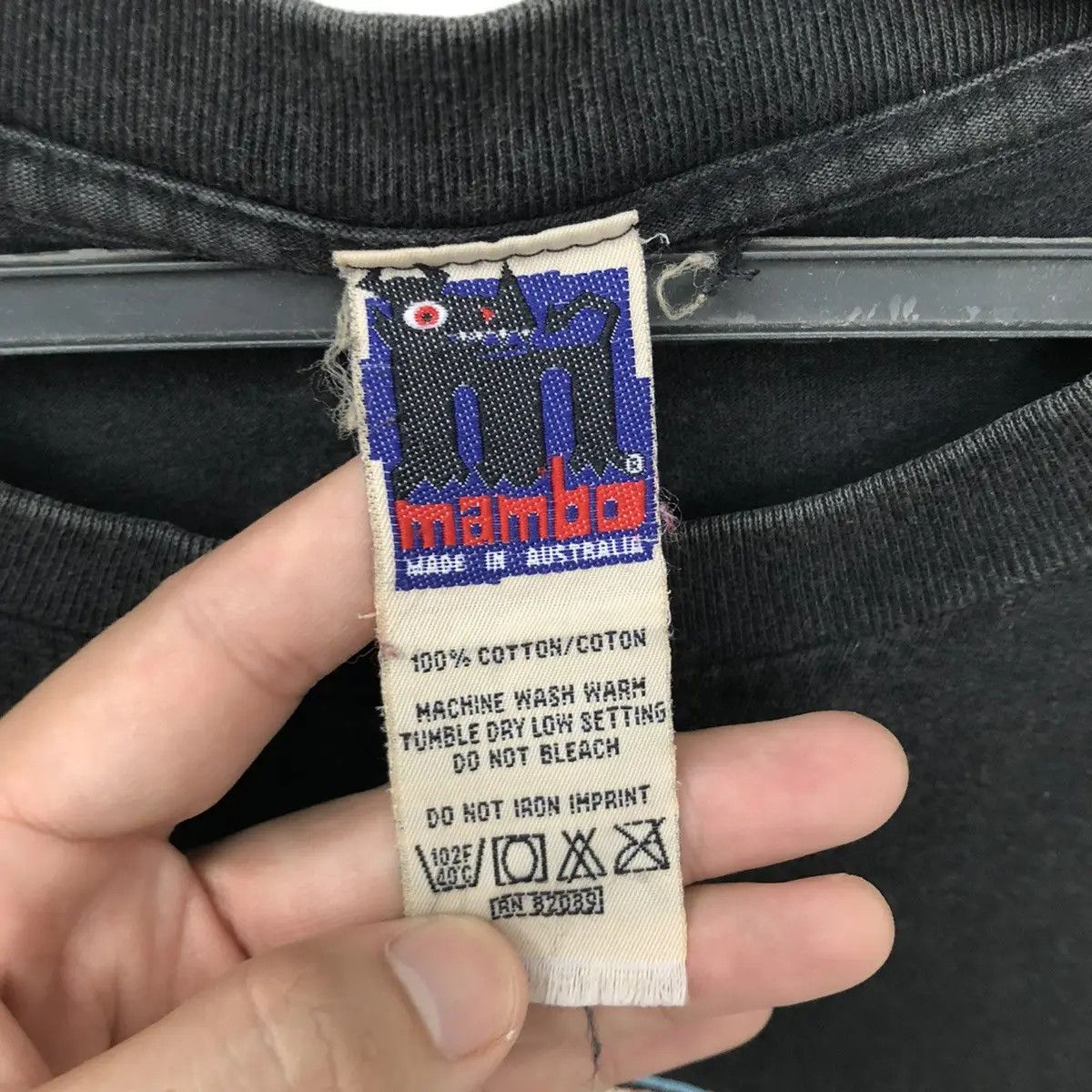 Mambo Vintage 2000s Mambo Big Logo T-shirt | M | Mrs Hand and Her Size US M / EU 48-50 / 2 - 6 Thumbnail
