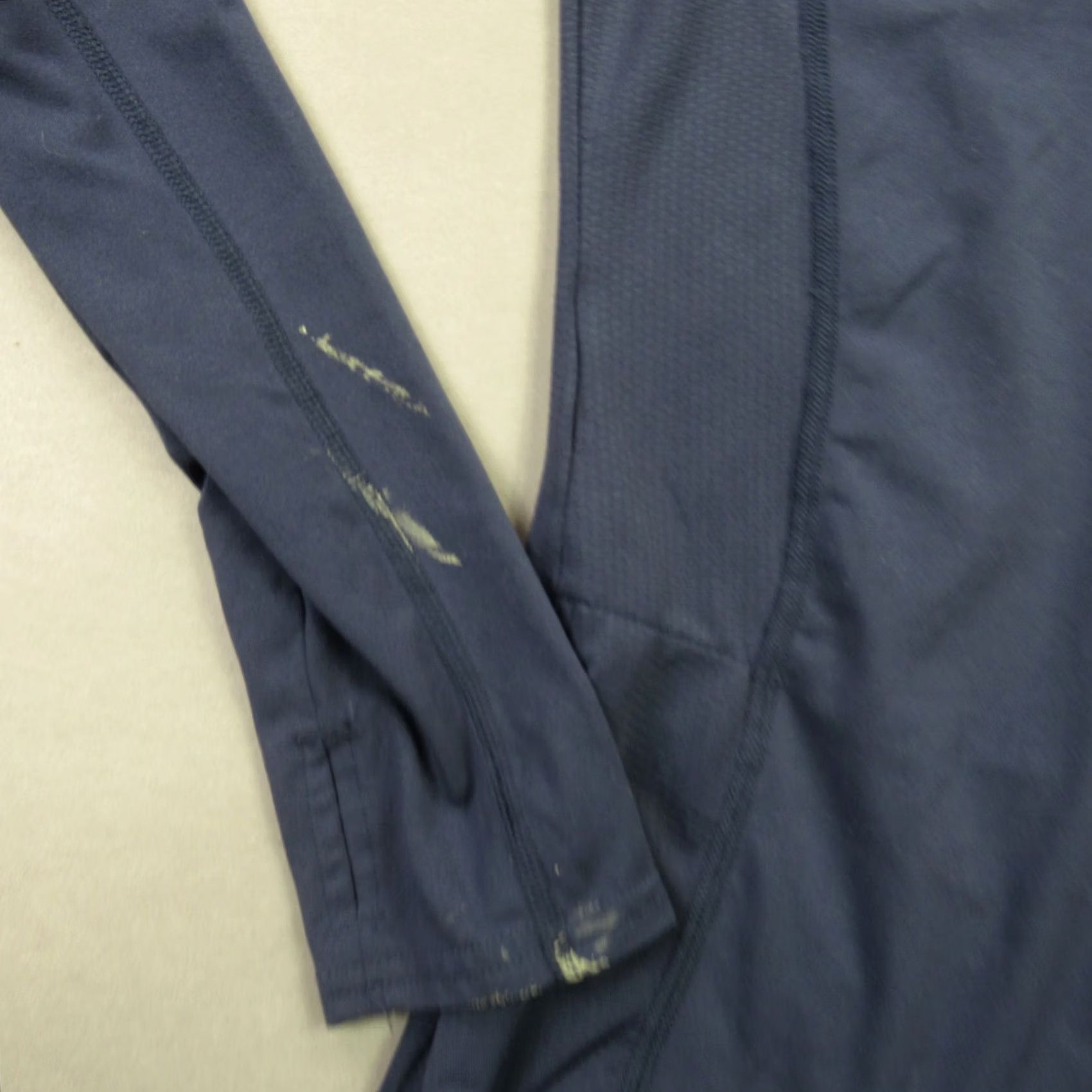 Vintage Columbia Hoodie Womens Medium Long Sleeve Lightweight 1/4 Zip Blue Size M / US 6-8 / IT 42-44 - 2 Thumbnail