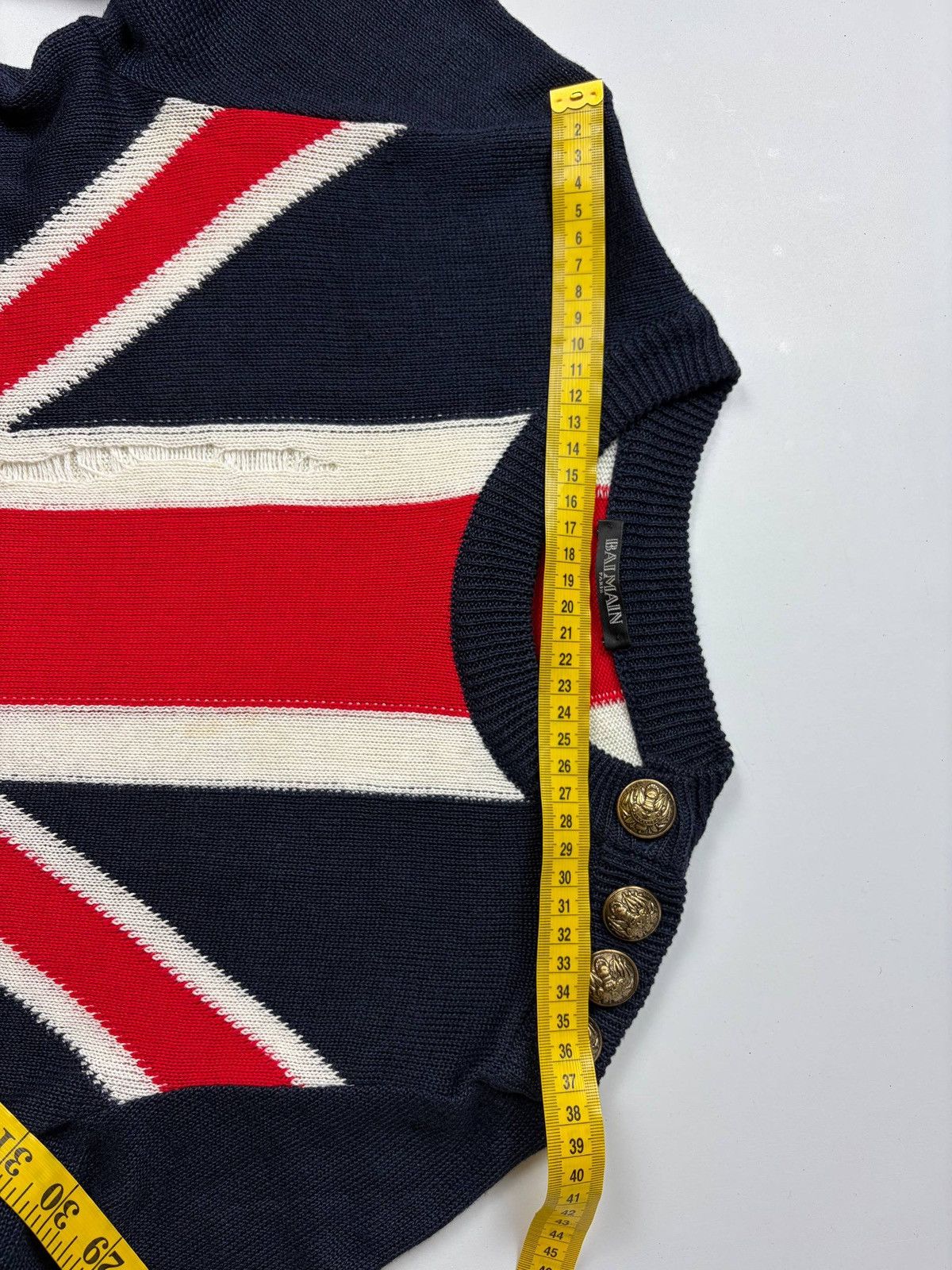 Balmain 2016 BALMAIN runway distressed Union Jack knit sweater Size US S / EU 44-46 / 1 - 10 Thumbnail