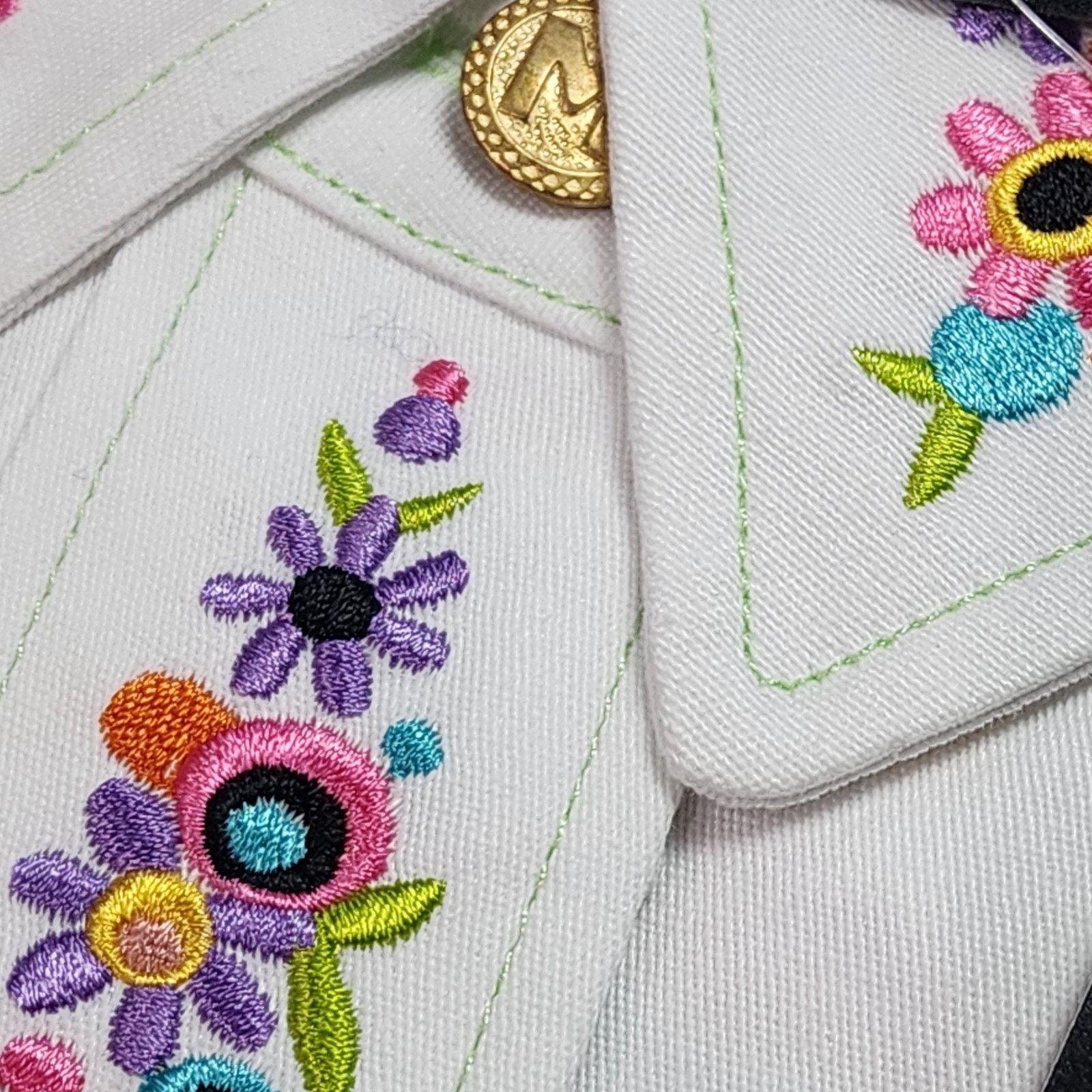 Bob Mackie Bob Mackie Embroidered Top/Coat Women XL White Maypole Size XL / US 12-14 / IT 48-50 - 6 Thumbnail