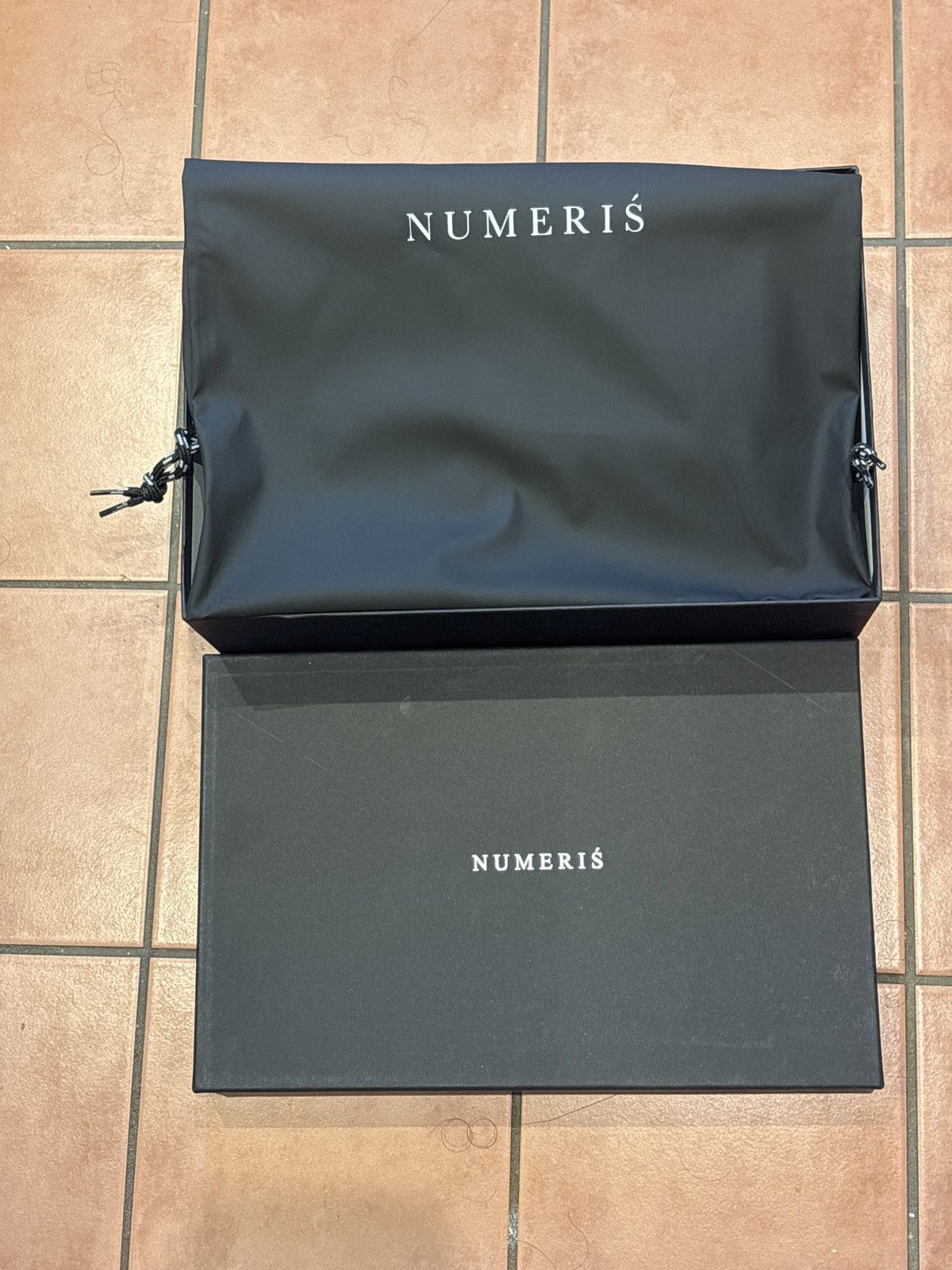 Other Numeris Atelier(black&white) Size US 9 / EU 42 - 3 Thumbnail