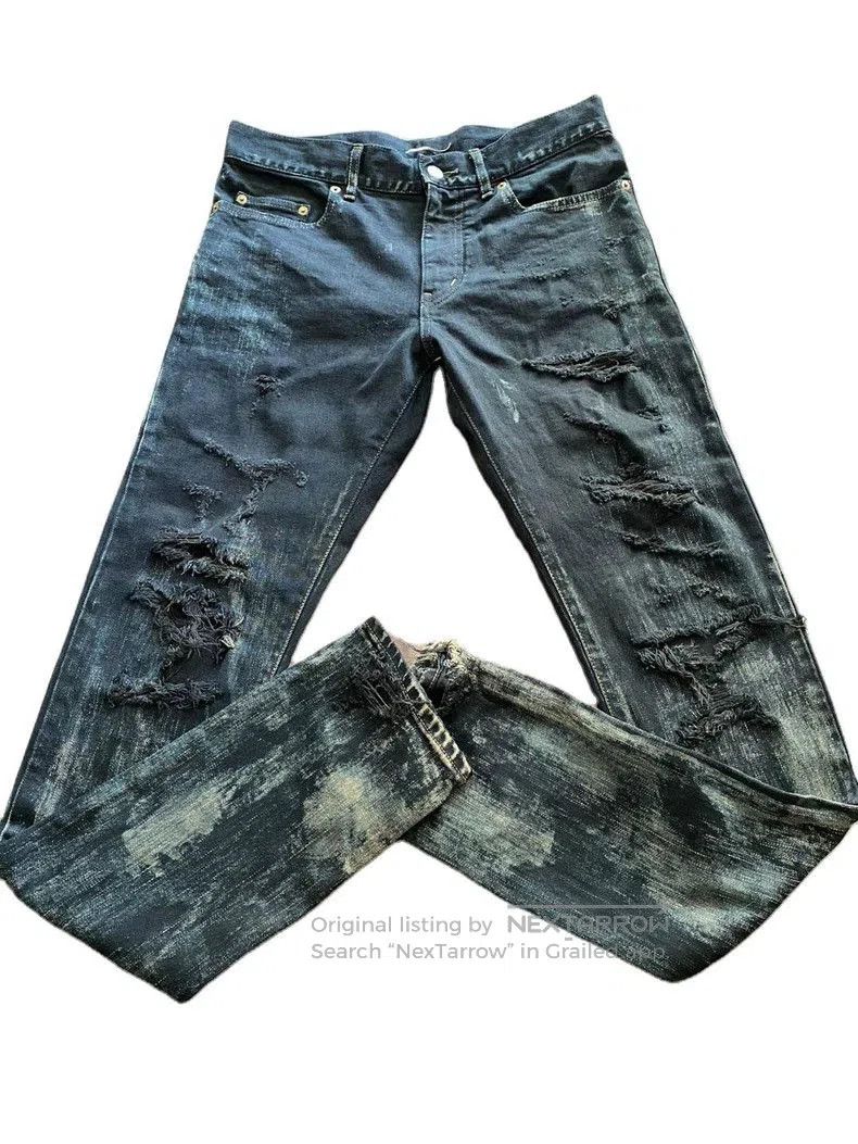 Saint Laurent Paris Saint Laurent Distressed Denim Jeans. Size US 30 / EU 46 - 1 Thumbnail