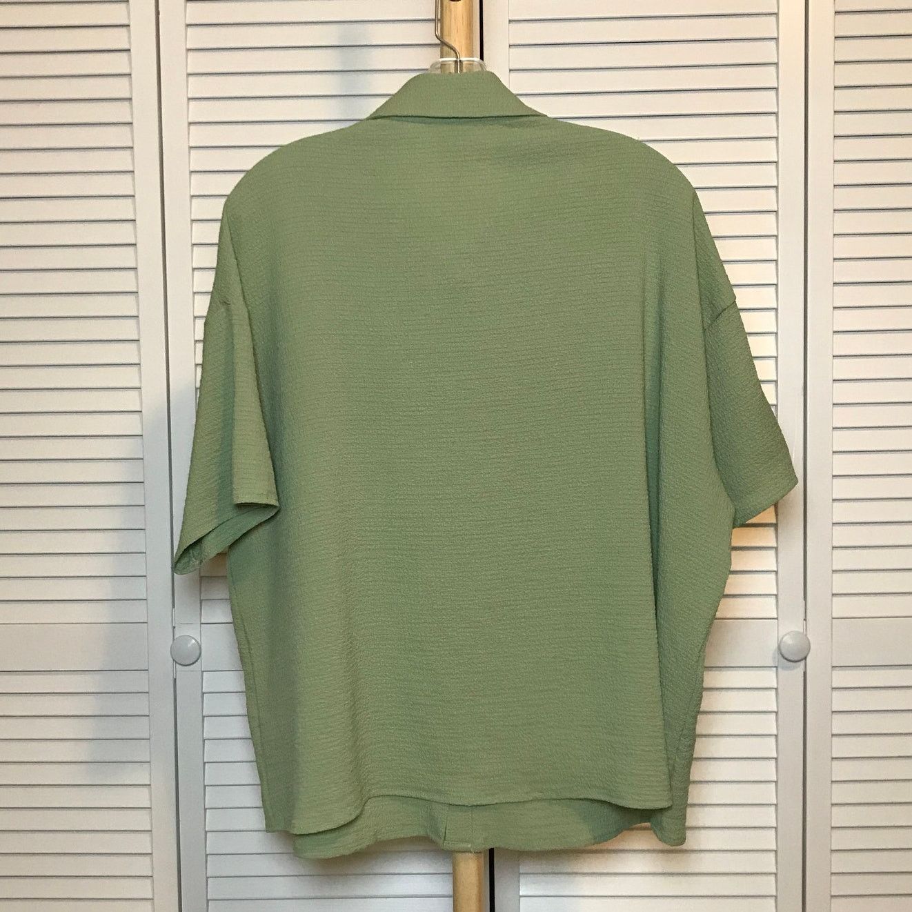 Shein Shein Curve Round Neck Short Sleeve 1XL Size XL / US 12-14 / IT 48-50 - 2 Thumbnail