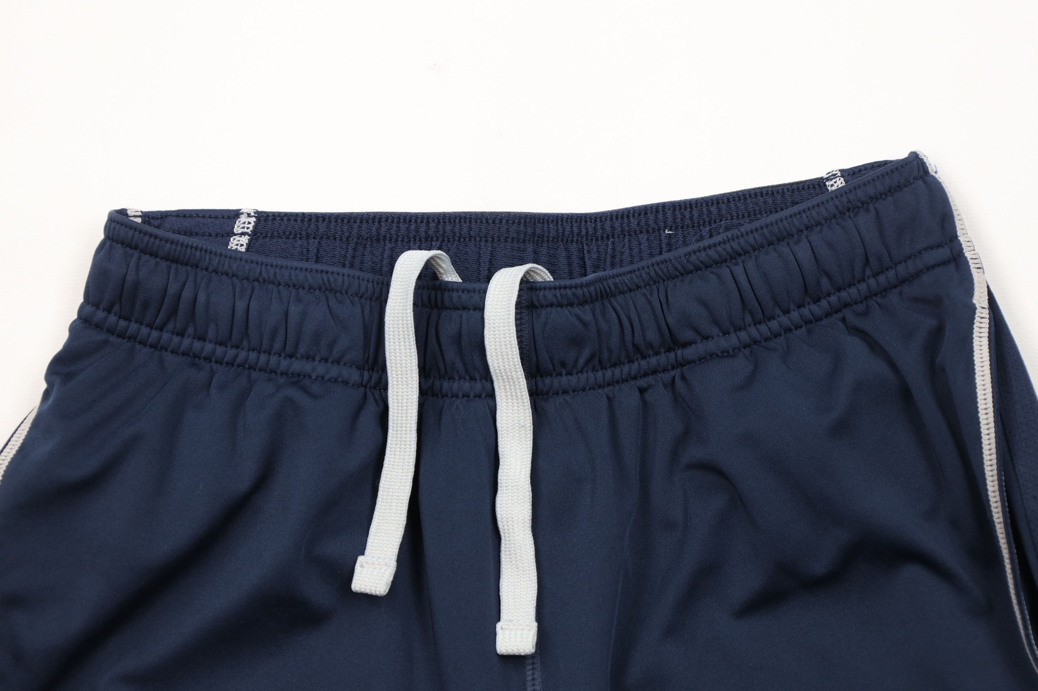 Nike × Vintage Vintage Y2K Nike Baseball Mini Swoosh Above Knee Shorts Size US 34 / EU 50 - 2 Thumbnail