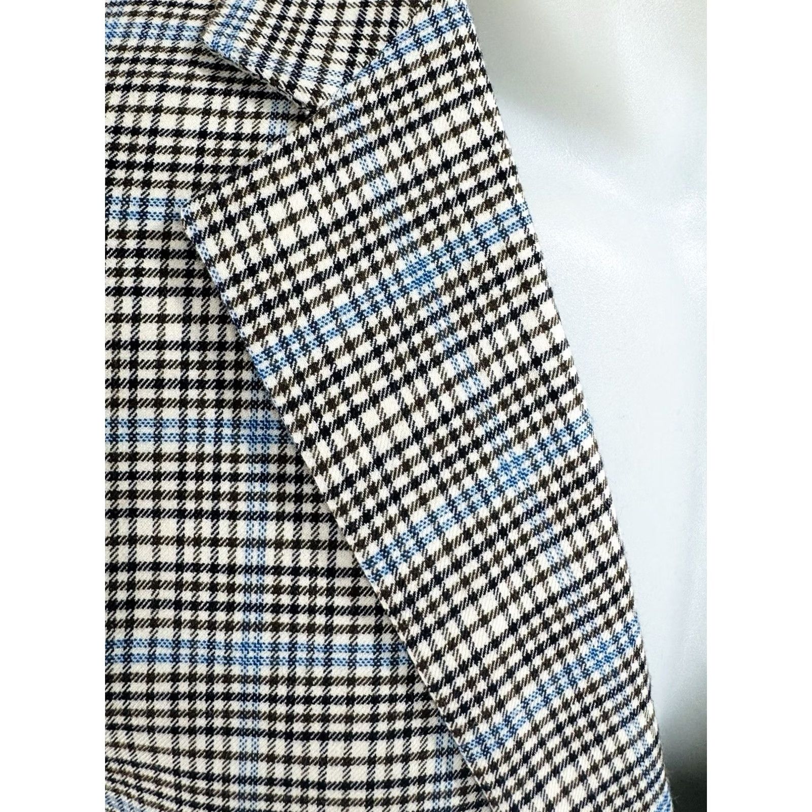 Vintage CROWN & IVY Blazer Plaid Mens 40 R Blue Brown White Poly Blend Jacket Adults Men Size 40/Regular Vintage? Size 40R - 2 Thumbnail