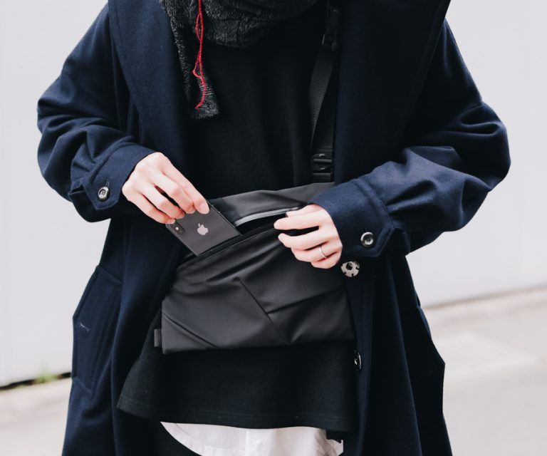 The Viridi-anne Schoeller Waterproof Bag Fidlock Magnet Leon Emmanuel Blanck Size ONE SIZE - 24 Thumbnail