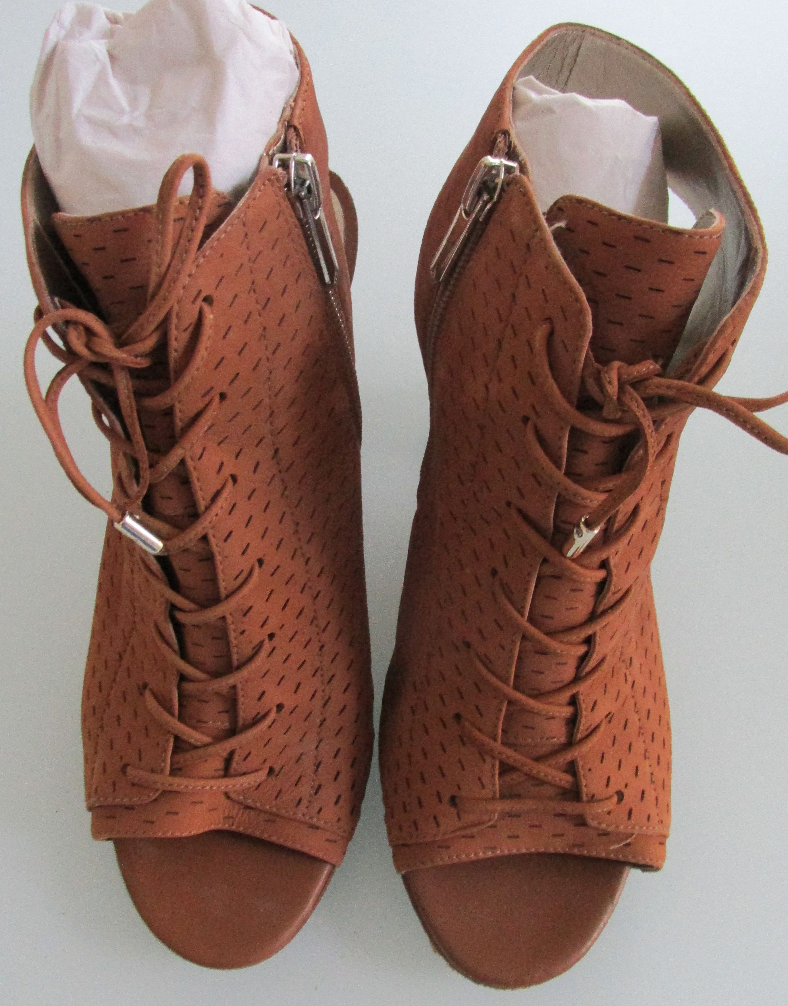 Sam Edelman Sam Edelman "Ennette" Suede Lace Up Heels Size 8M Size US 8 / IT 38 - 2 Thumbnail