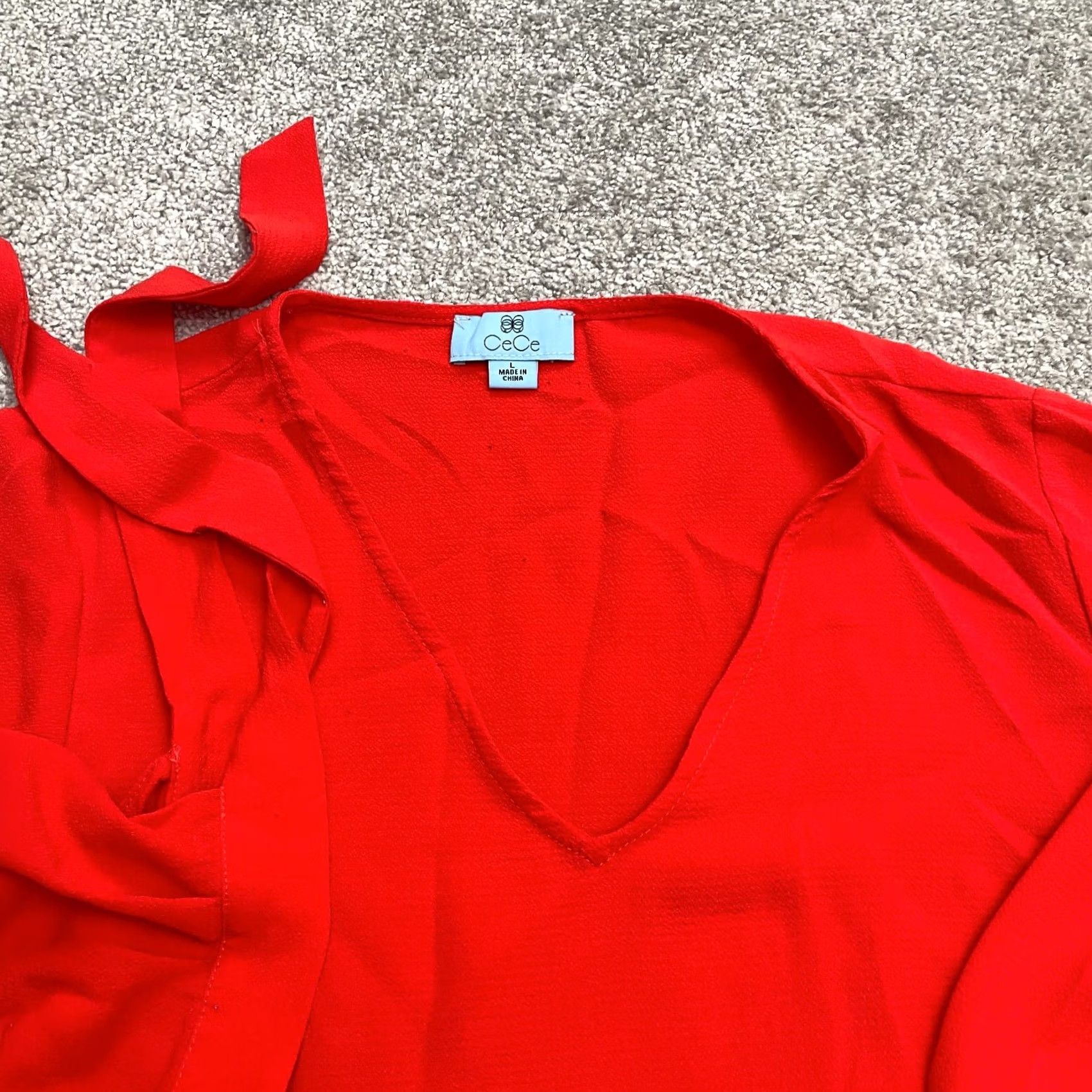 Vintage Cece Blouse Shirt Womens L Red Long Sleeve V-Neck Tie Tunic Casual Work Size L / US 10 / IT 46 - 2 Thumbnail