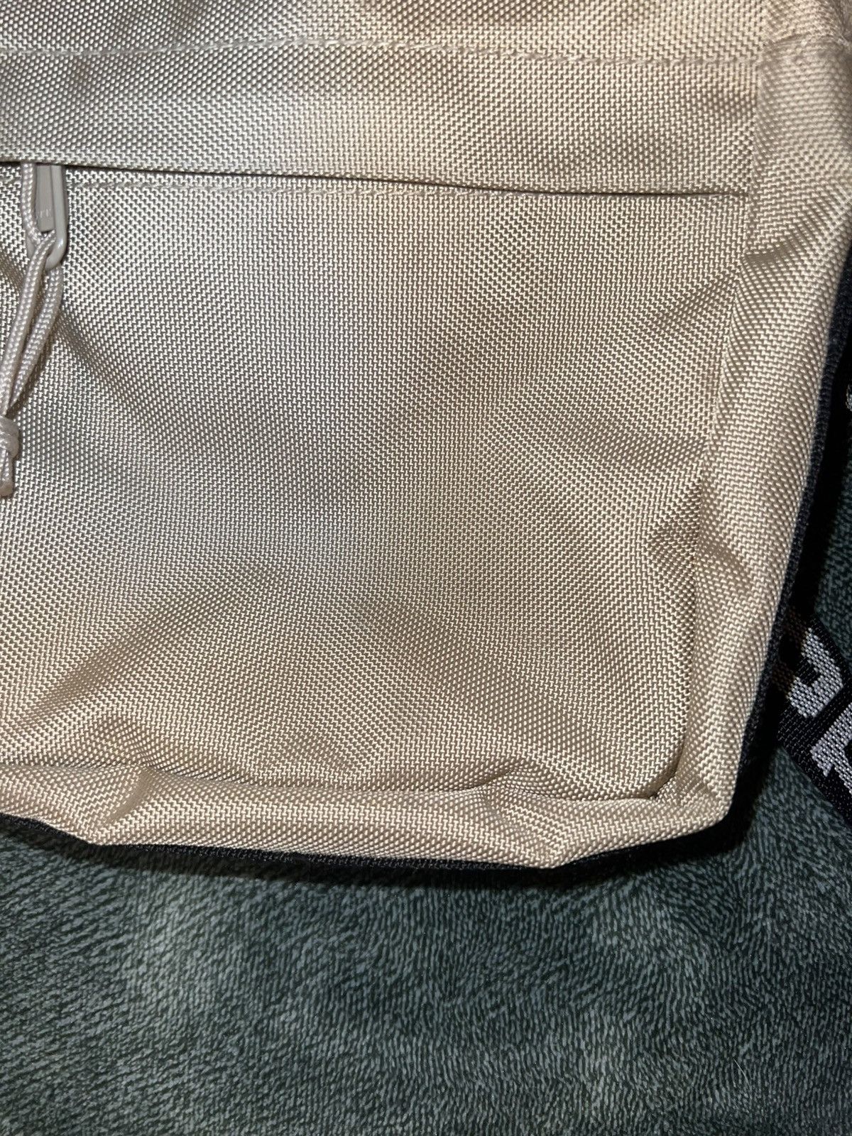 Supreme SUPREME shoulder bag (BEIGE) Size ONE SIZE - 4 Thumbnail