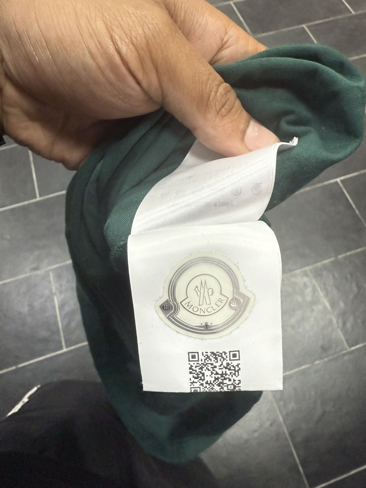 Moncler Moncler green Logo short sleeve t-shirt Size US S / EU 44-46 / 1 - 5 Thumbnail