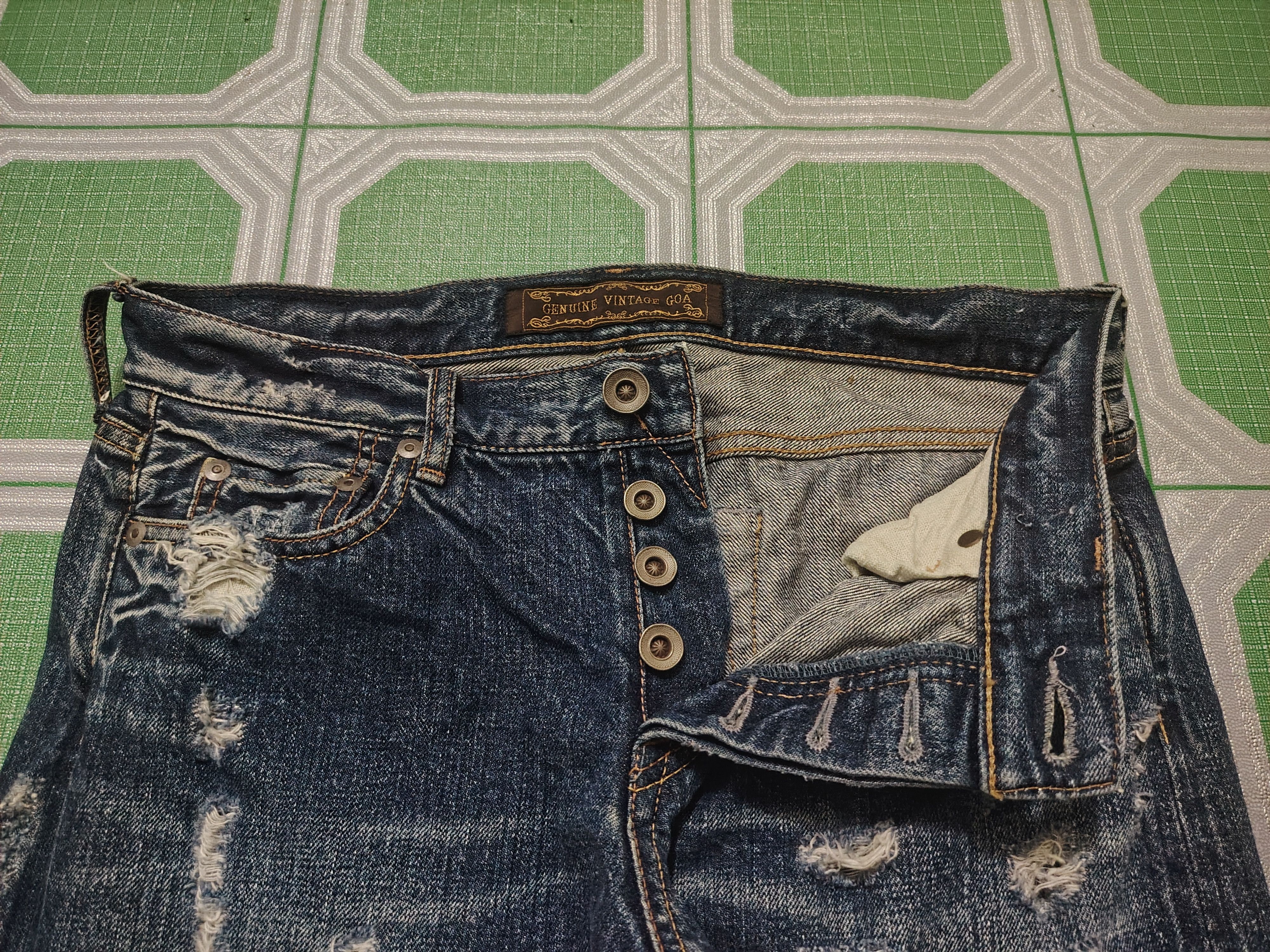 GOA Rare!!! Genuine Vintage Goa Distressed Jeans Selvedge denim Size US 30 / EU 46 - 10 Thumbnail