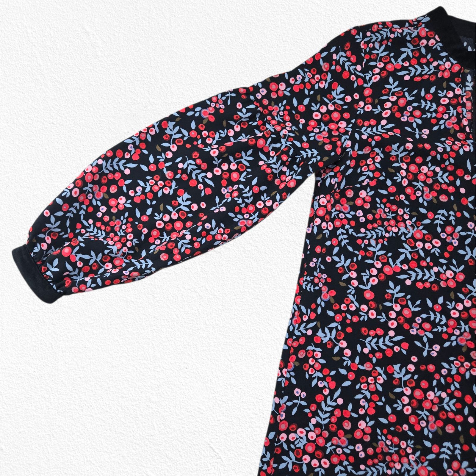 Loft LOFT Black Floral Berry Print Retro Dress Size Small Size S / US 4 / IT 40 - 7 Thumbnail