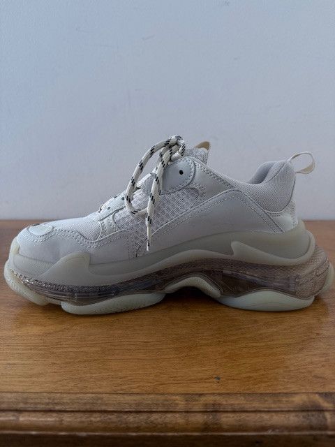Balenciaga Balenciaga Triple S Clear Sole Sneakers – Women’s 10 / EU 40 Size US 10 / IT 40 - 7 Thumbnail
