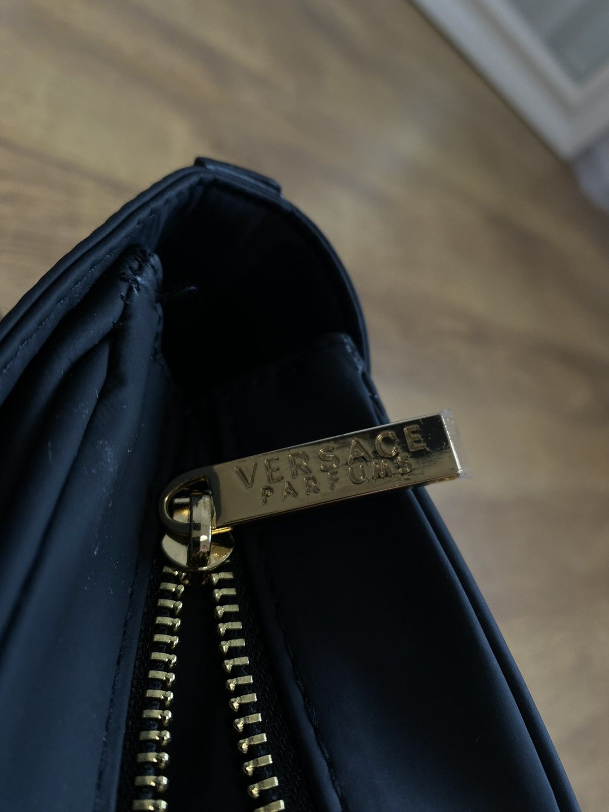 Versace Versace Parfums Bag Size ONE SIZE - 6 Thumbnail