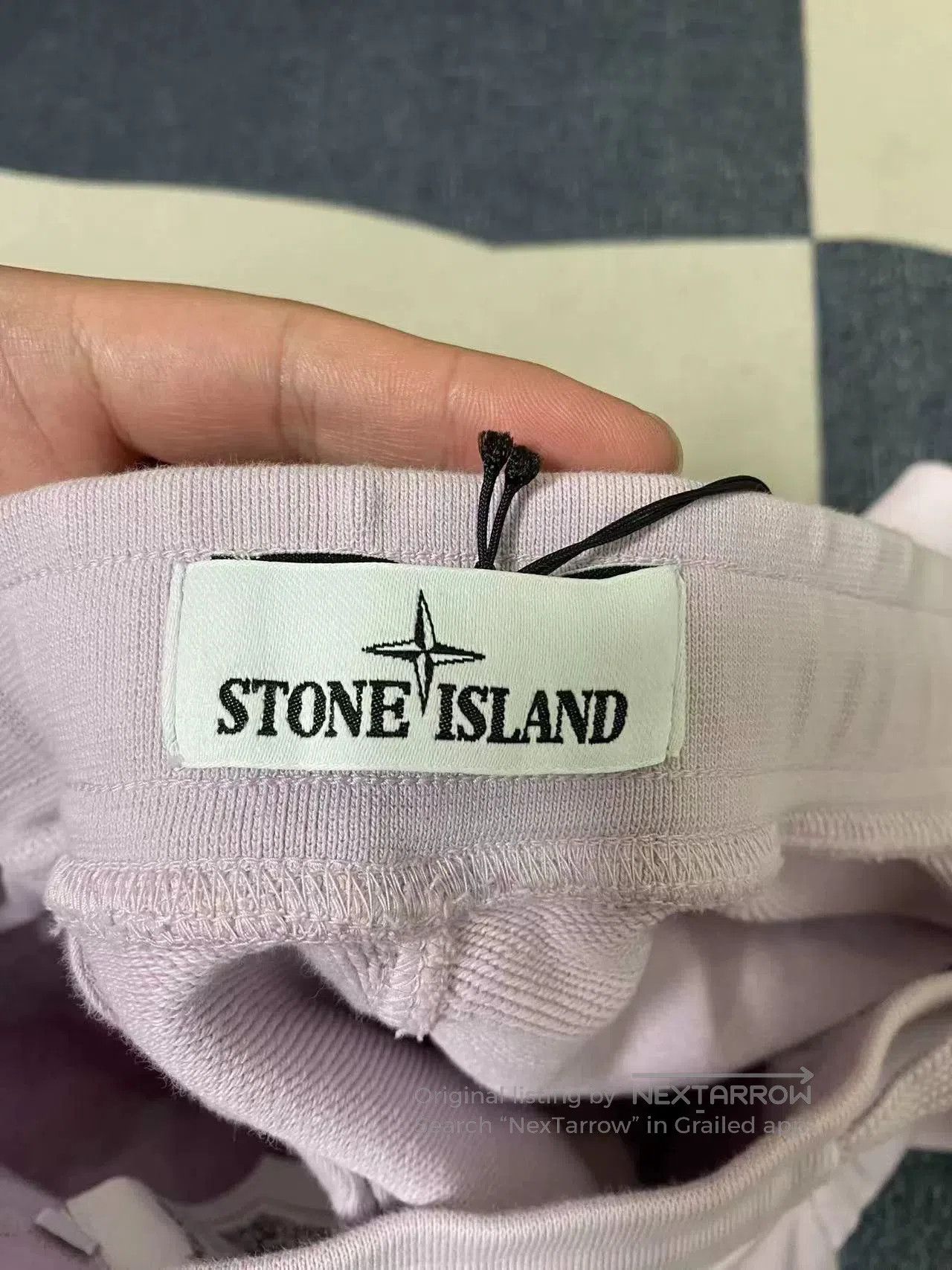 Stone Island stone island label athletic shorts in pink. Size US 30 / EU 46 - 4 Thumbnail