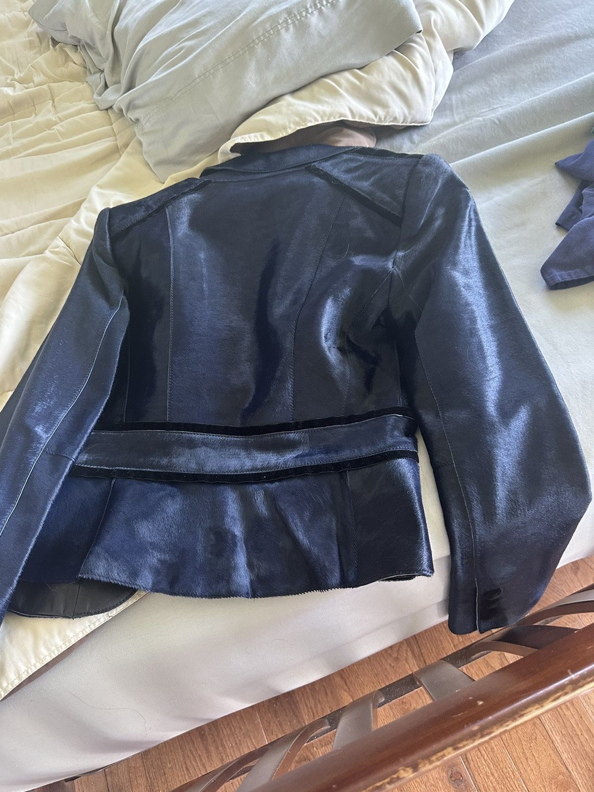 Giorgio Armani Giorgio Armani Calf Fur Blazer/Jacket Size S / US 4 / IT 40 - 8 Thumbnail