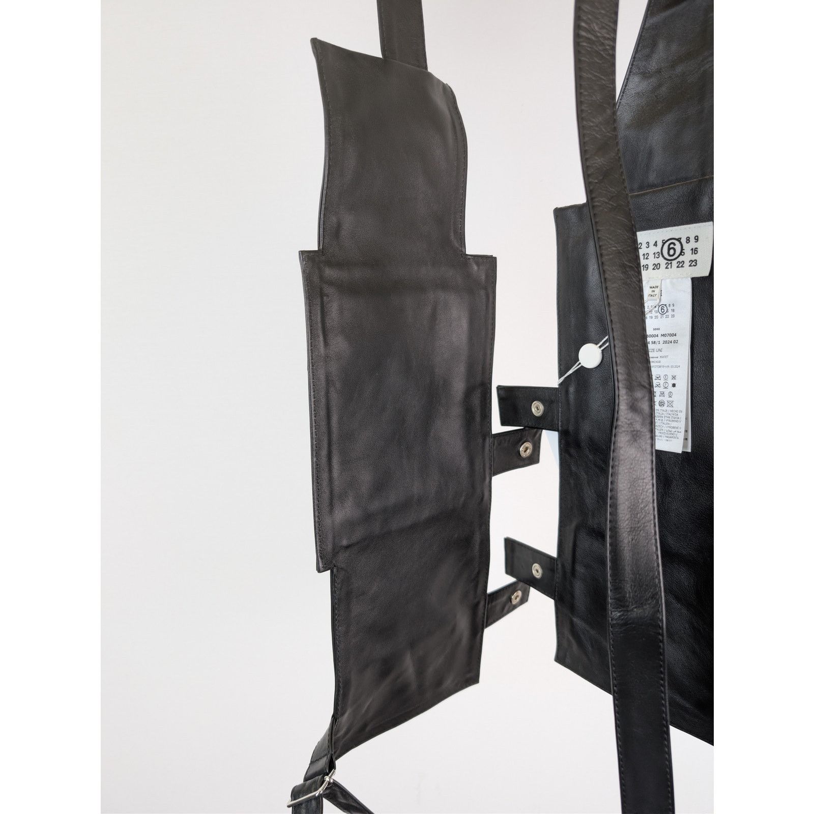 Maison Margiela o1rshd1 Size: OS / Multi-Pockets Utility Gilet Waistcoat Size US M / EU 48-50 / 2 - 14 Thumbnail