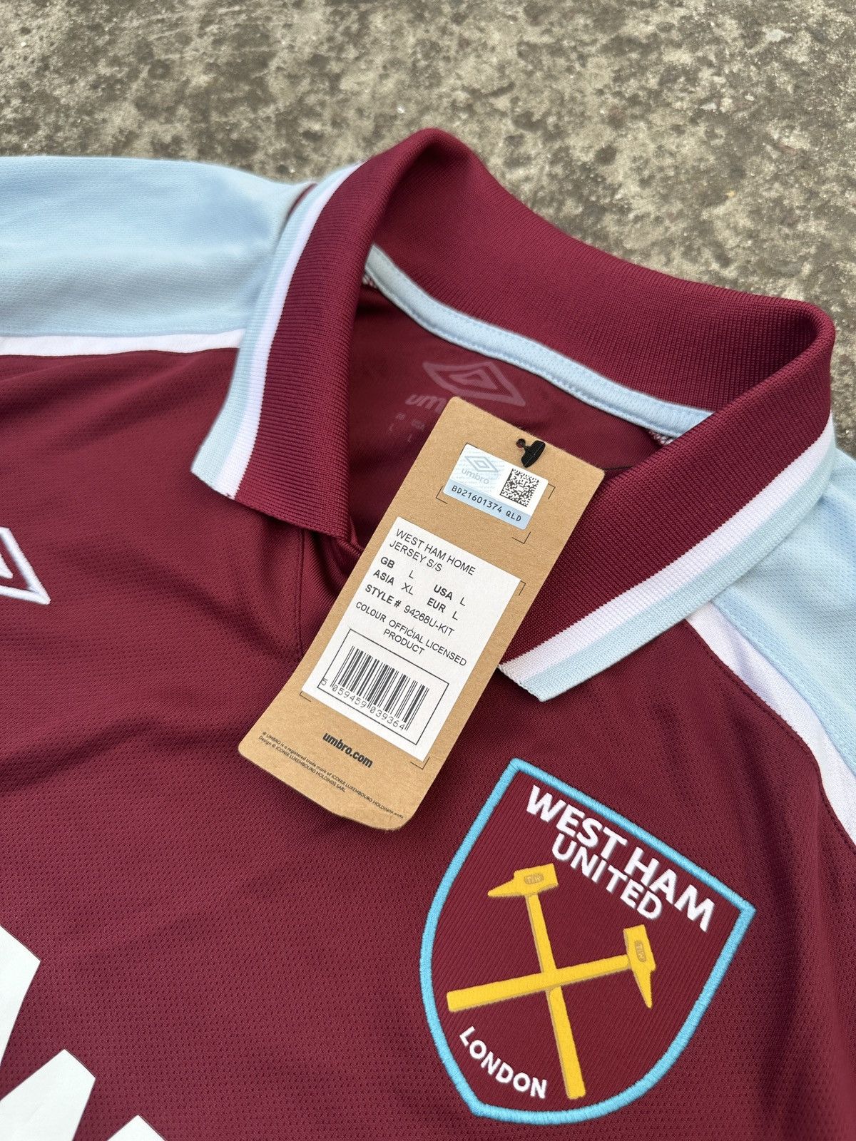 Umbro New Umbro West Ham United Soccer Jersey Streetwear Rare L Size US L / EU 52-54 / 3 - 4 Thumbnail