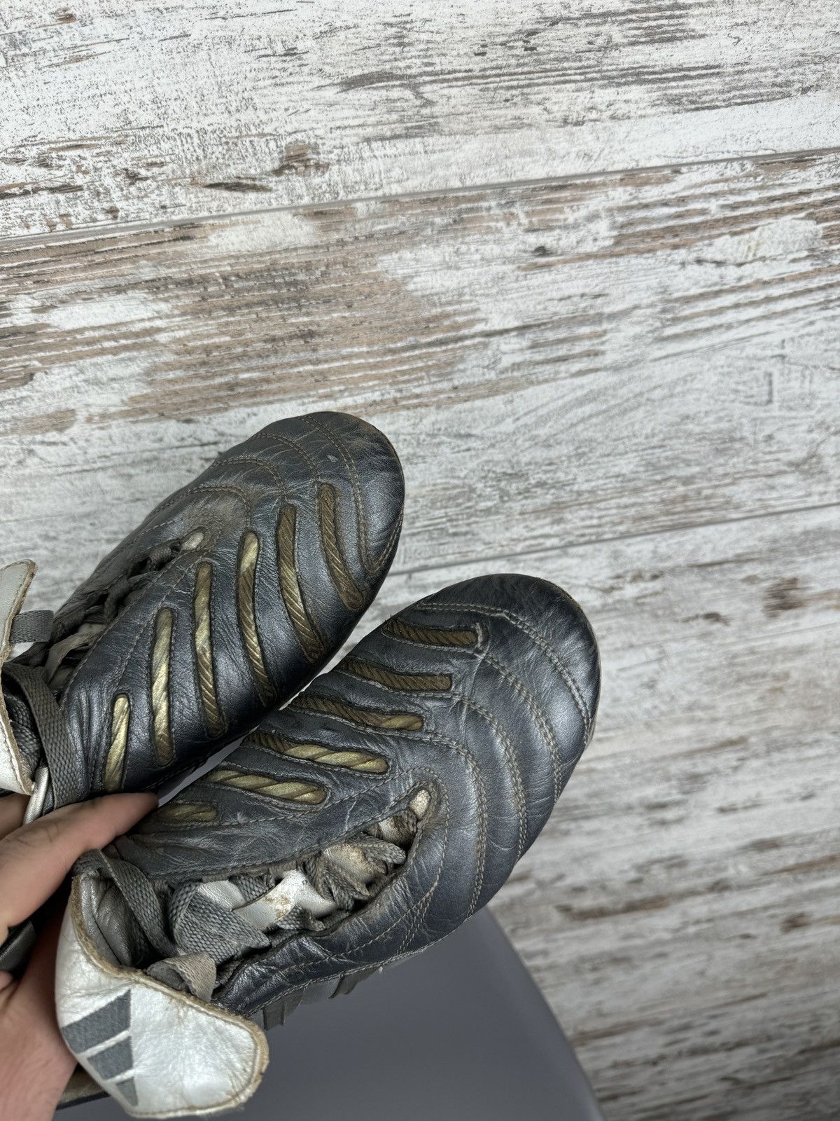 Adidas Mens Vintage Adidas Predator soccer boots sneakers rare Size US 9 / EU 42 - 14 Thumbnail