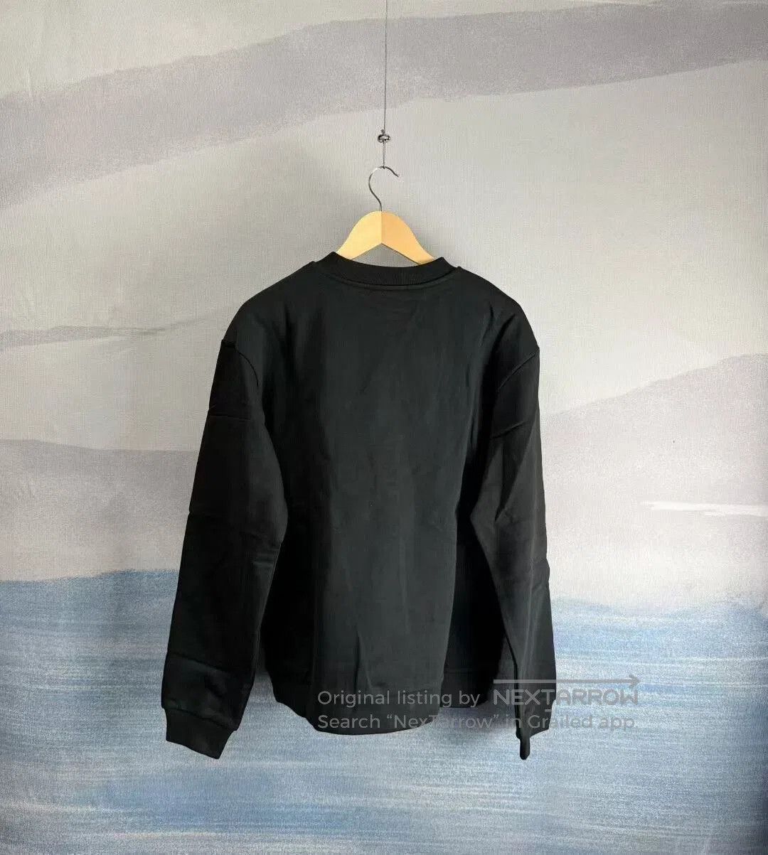 Louis Vuitton louis vuitton black logo sweatshirt with obsidian. Size US L / EU 52-54 / 3 - 2 Thumbnail
