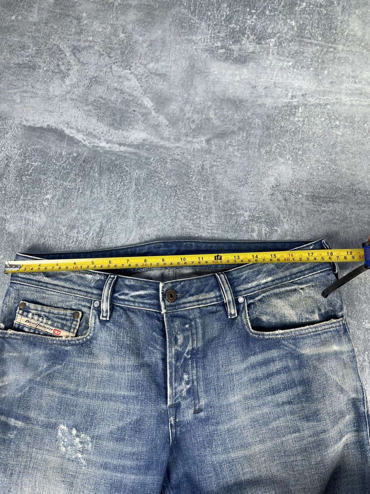 Diesel Crazy baggy Diesel Larkee denim jeans Size US 33 - 12 Thumbnail