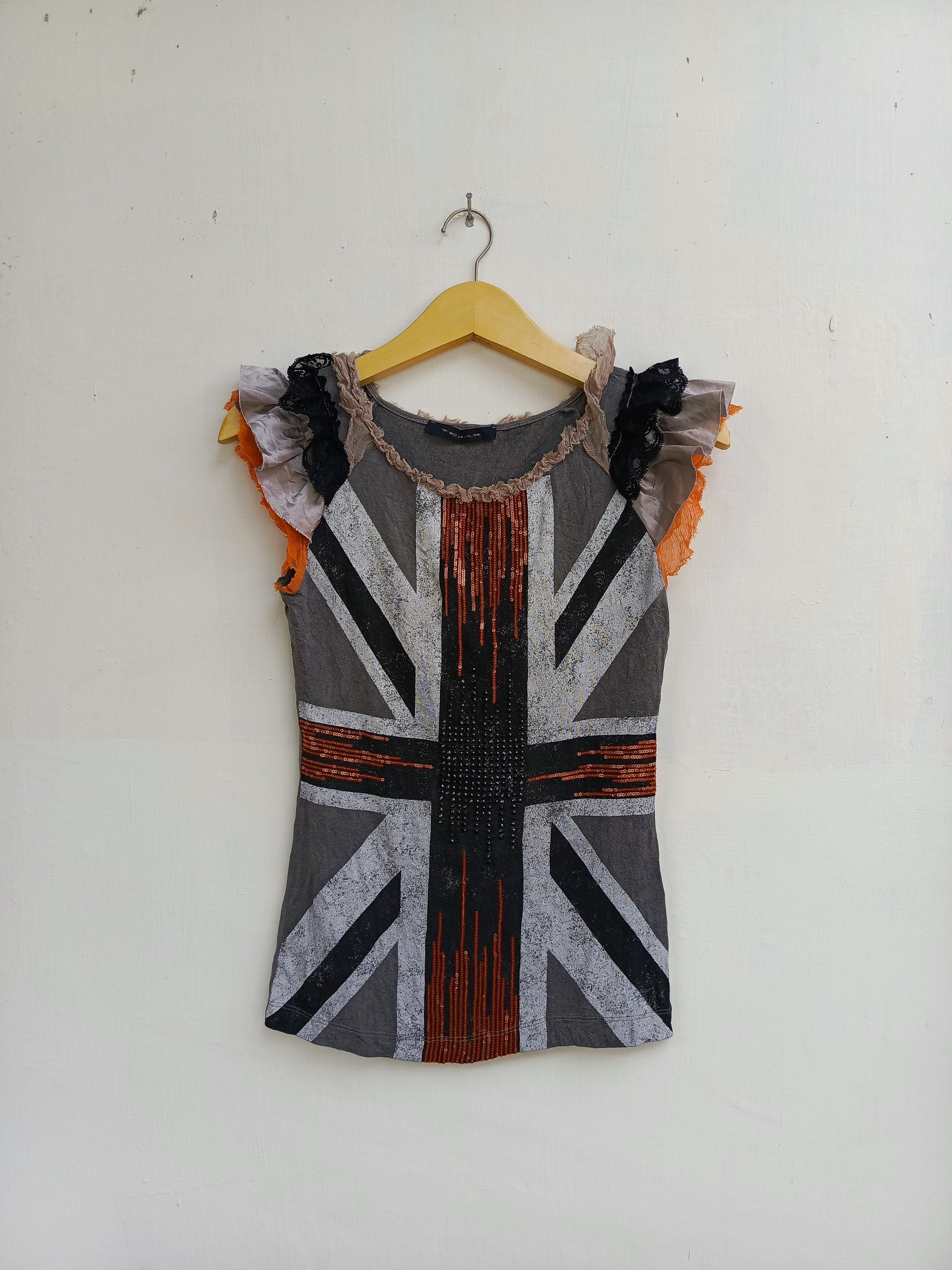 Japanese Brand Tenax British tshirt Size M / US 6-8 / IT 42-44 - 1 Thumbnail