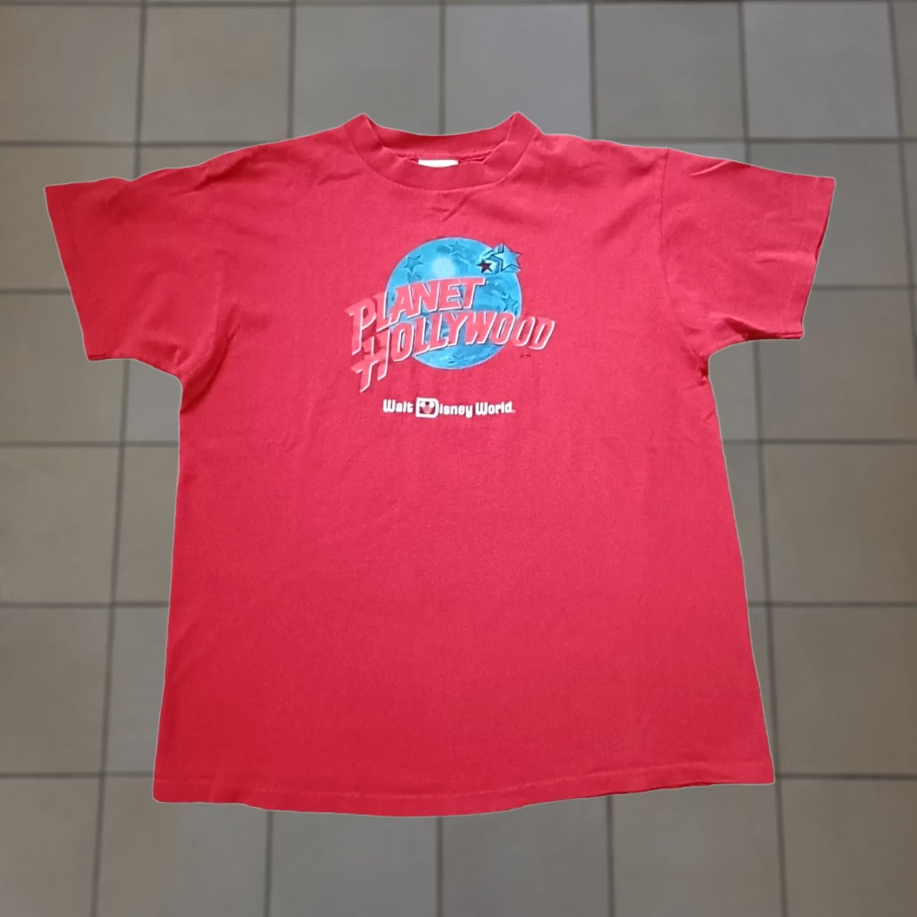Planet Hollywood VINTAGE Planet Hollywood Womens T-Shirt L Red 90s Disney USA Shirt Short Sleeve Crew Neck Cotton Logo Graphic 1990s Men/Women? Size L / US 10 / IT 46 - 1 Thumbnail