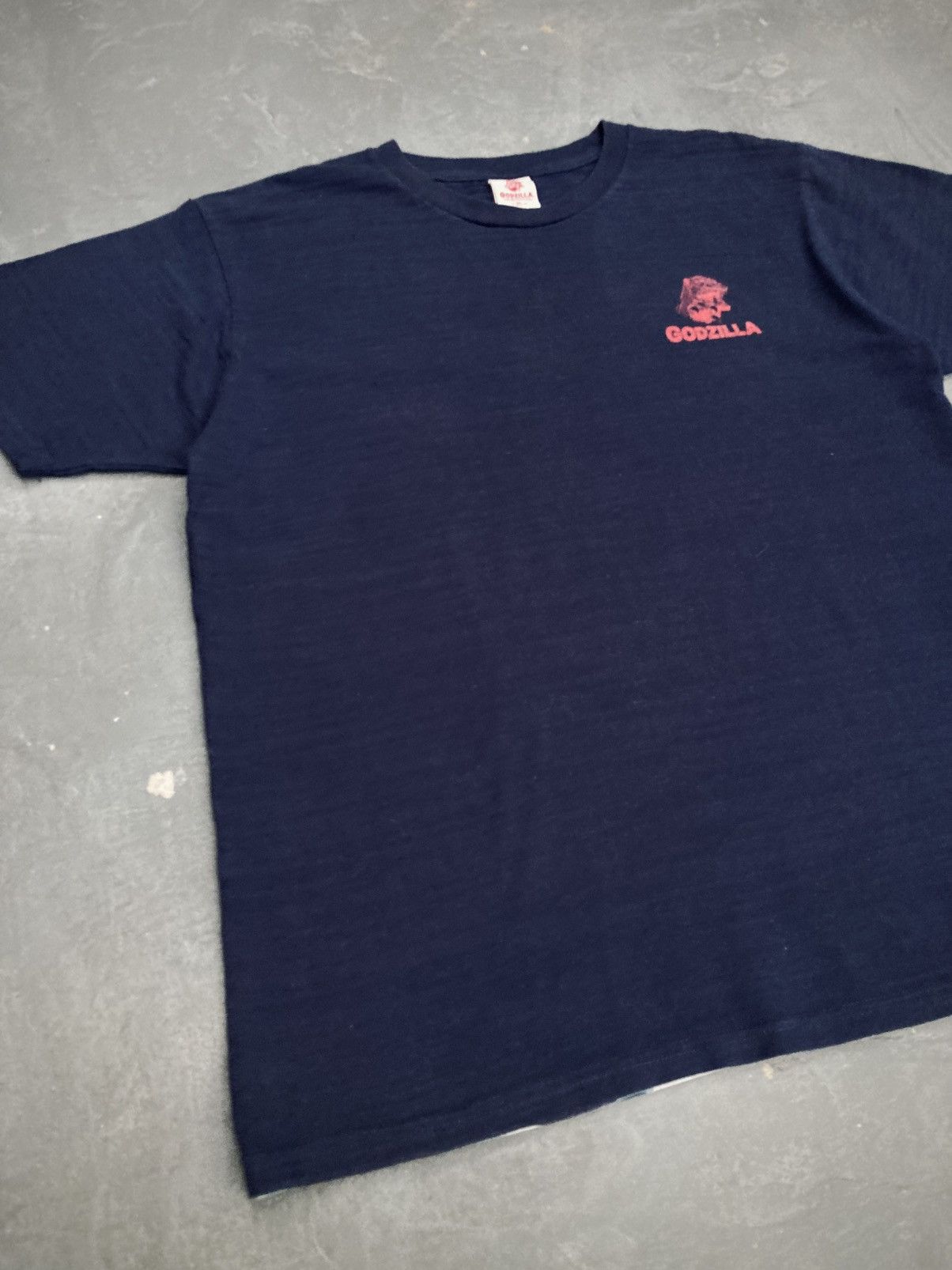 Japanese Brand × Vintage Vintage 2000s Godzilla Tee Size US M / EU 48-50 / 2 - 3 Thumbnail