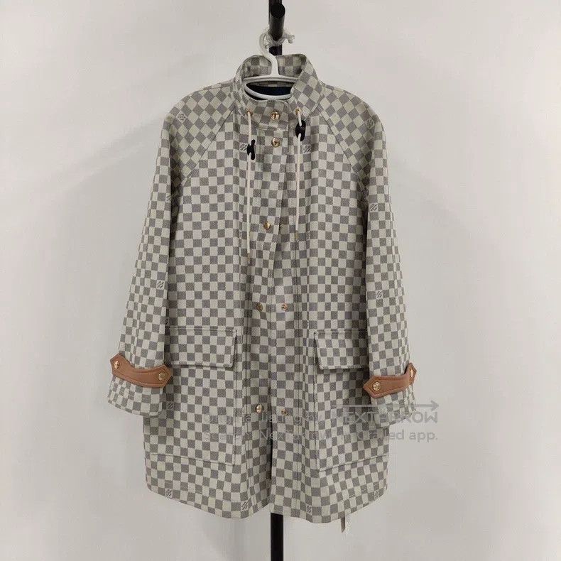 Louis Vuitton Louis Vuitton Checkerboard assault jacket Size XXS / US 00 / IT 34 - 1 Thumbnail