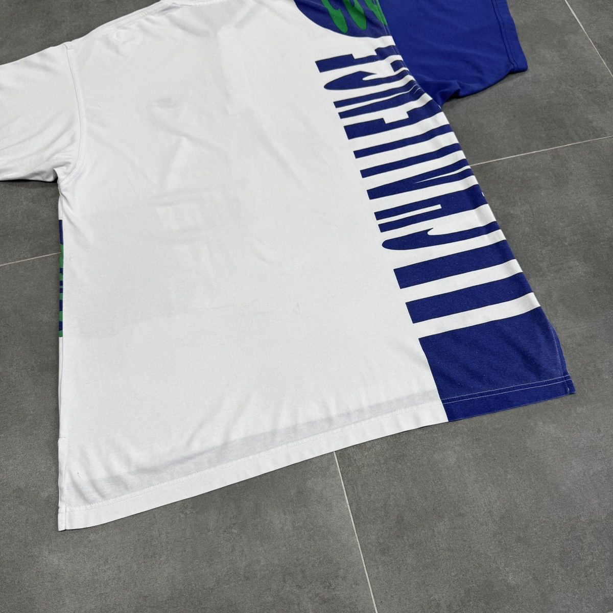Nike Vintage Nike Challenge Court Agassi Tennis Rare Polo Shirt Size US L / EU 52-54 / 3 - 22 Thumbnail