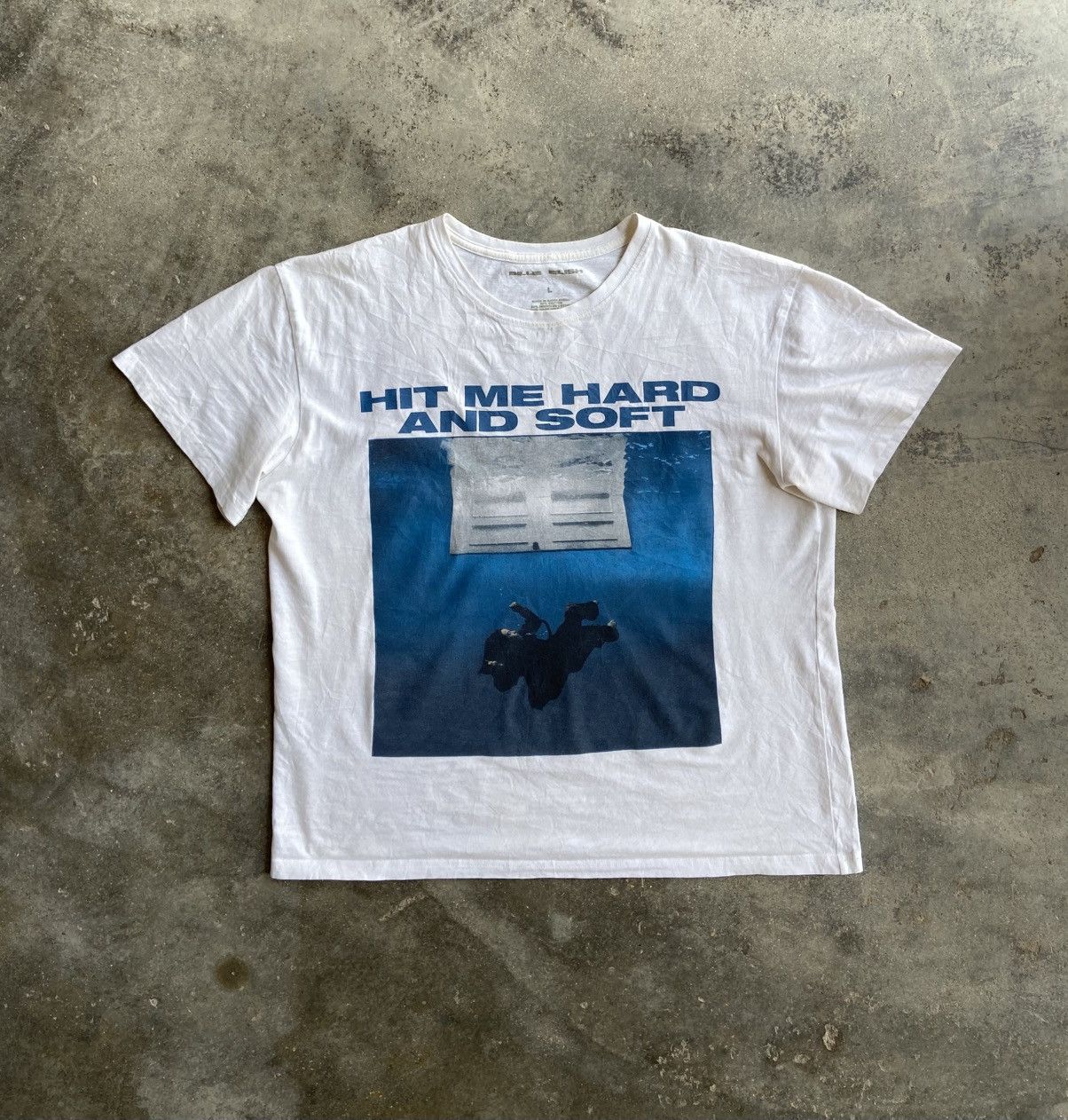 Billie Eilish BILLIE ELLISH HIT ME HARD AND SOFT RARE BOXY T-SHIRT Size US L / EU 52-54 / 3 - 1 Thumbnail
