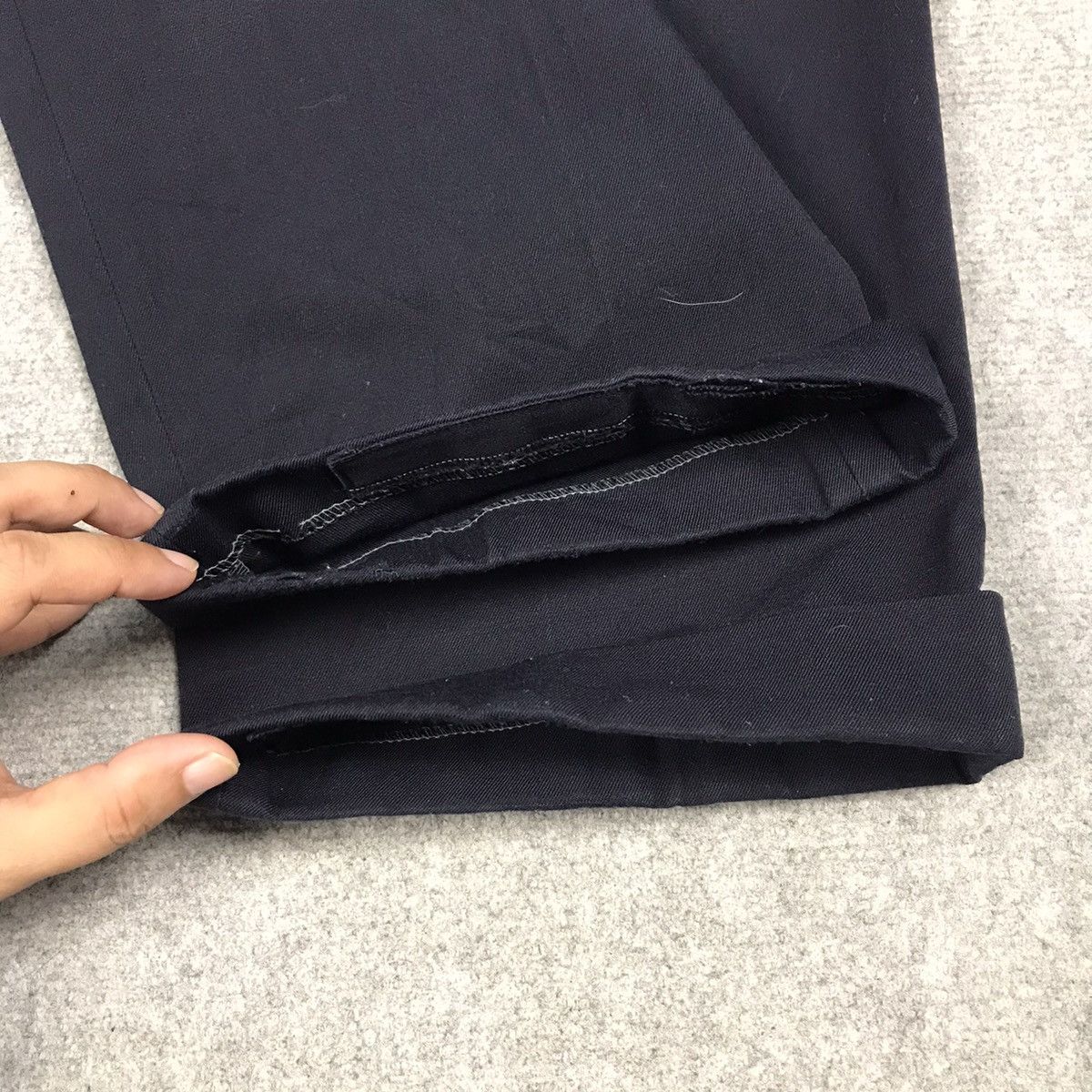 Yohji Yamamoto YOHJI YAMAMOTO NAVY TROUSERS CLASSIC PANTS Size US 29 - 10 Thumbnail