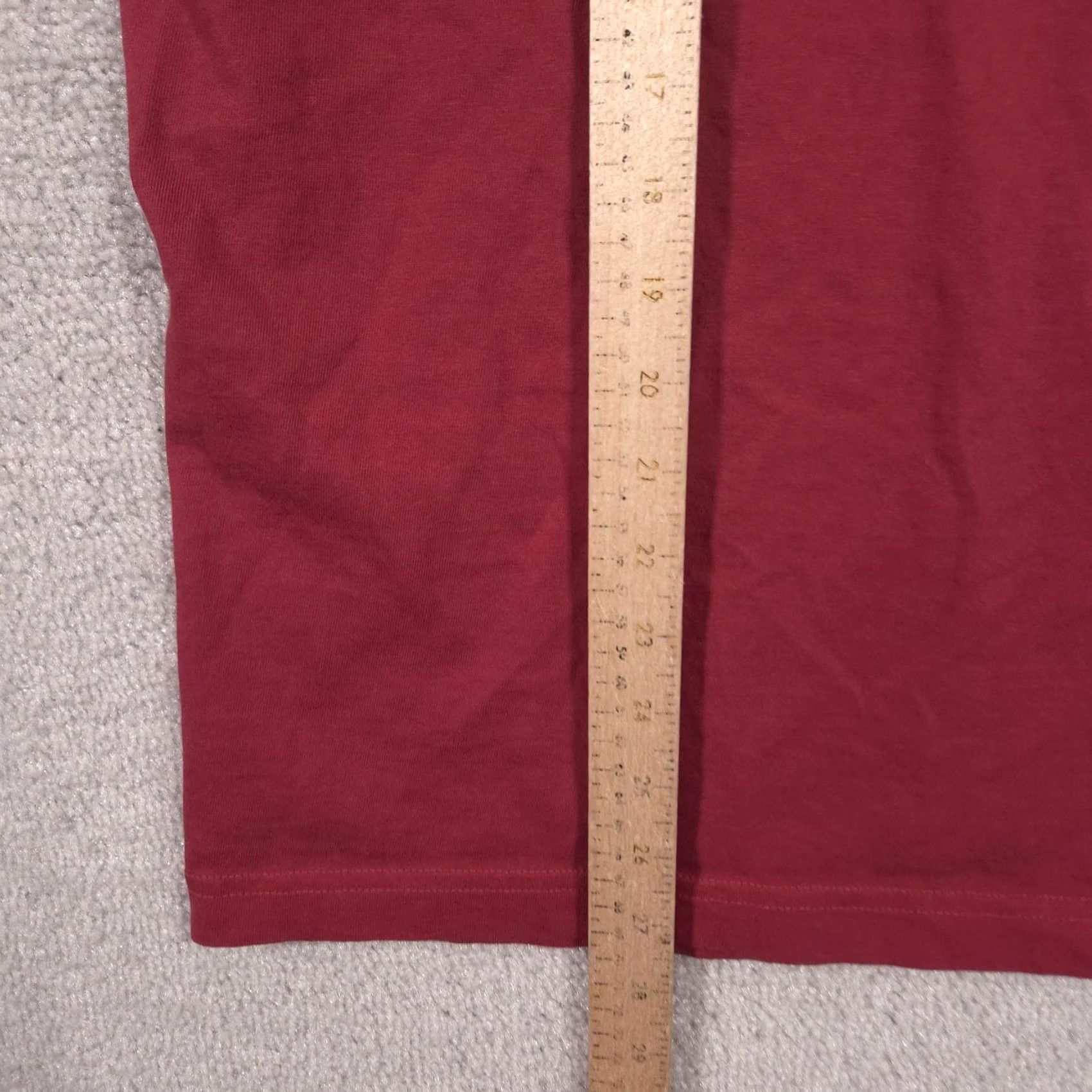Life is Good Life is Good Shirt Mens Medium Red Santas Little Helper Beer Christmas Tee Shirt Size US M / EU 48-50 / 2 - 6 Thumbnail