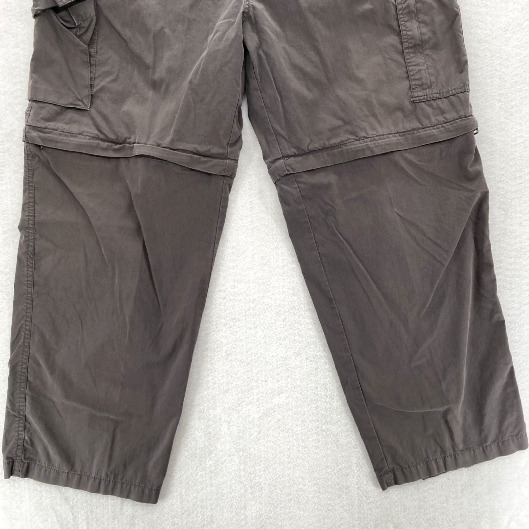 Vintage VINTAGE Sonoma Convertible Cargo Pants Mens 38x30 Brown Nylon Blend Baggy Y2K Pants Mens Brown Cargo Convertible Baggy Y2K Size US 38 / EU 54 - 3 Thumbnail