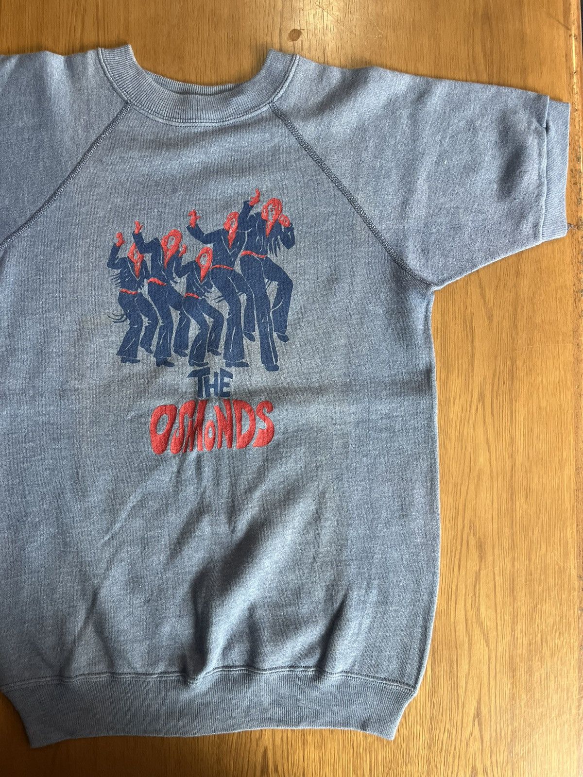 Band Tees Vintage THE OSMONDS 1970’s Short Sweater Shirt Size US S / EU 44-46 / 1 - 5 Thumbnail