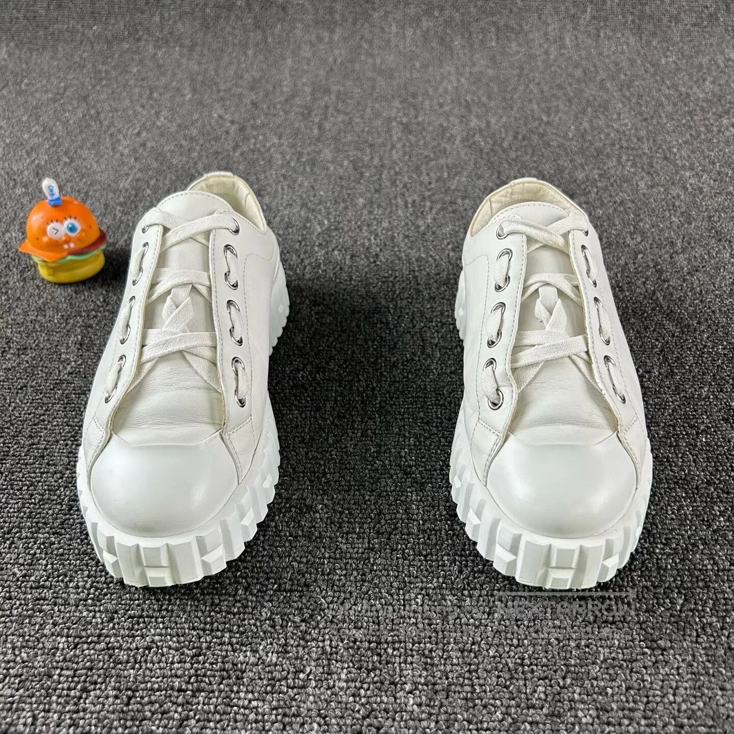 Hermes hermes white platform sneakers size 35. Size US 5 / IT 35 - 2 Thumbnail