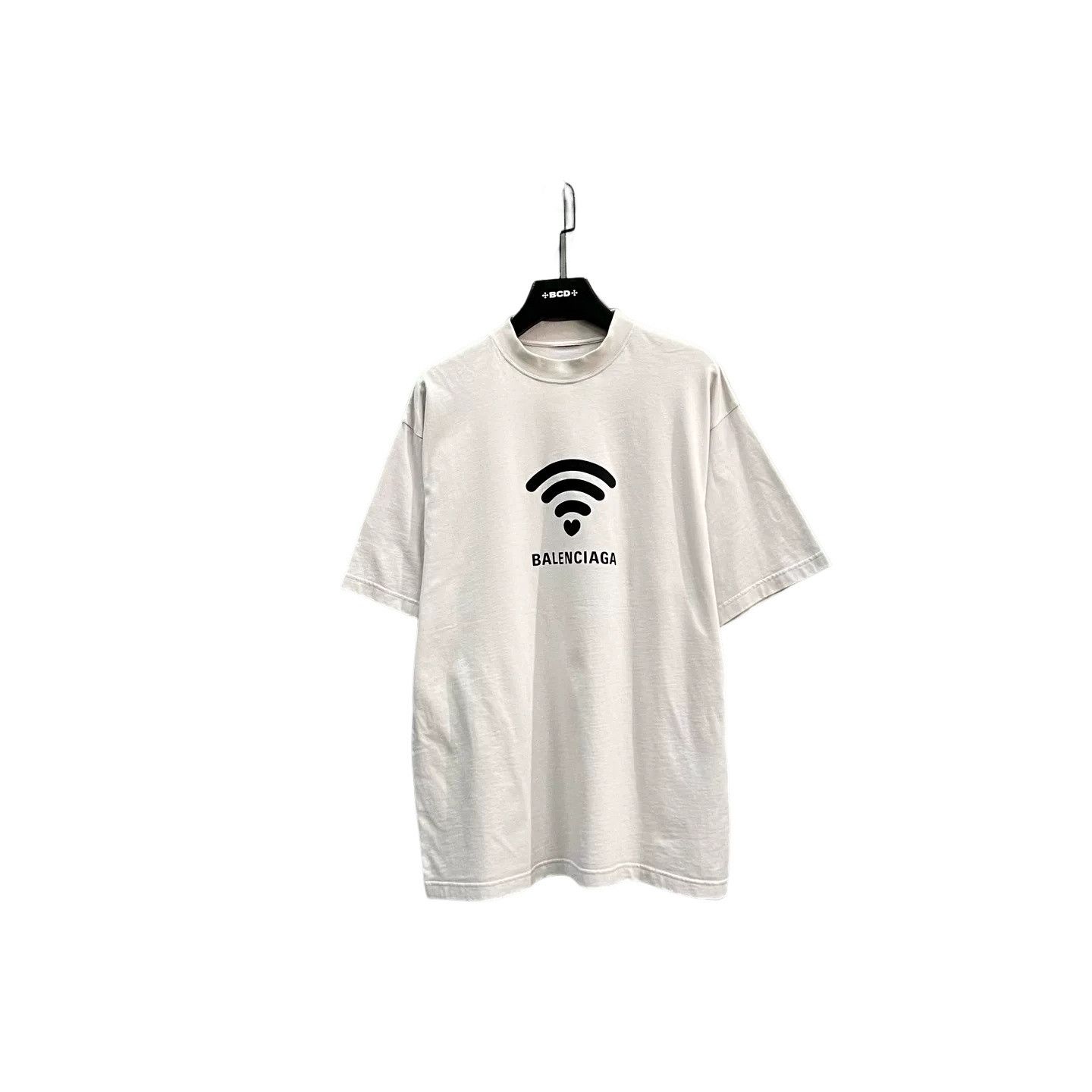 Balenciaga Balenciaga WIFI Heart Print T-Shirt Size S Size US S / EU 44-46 / 1 - 1 Thumbnail